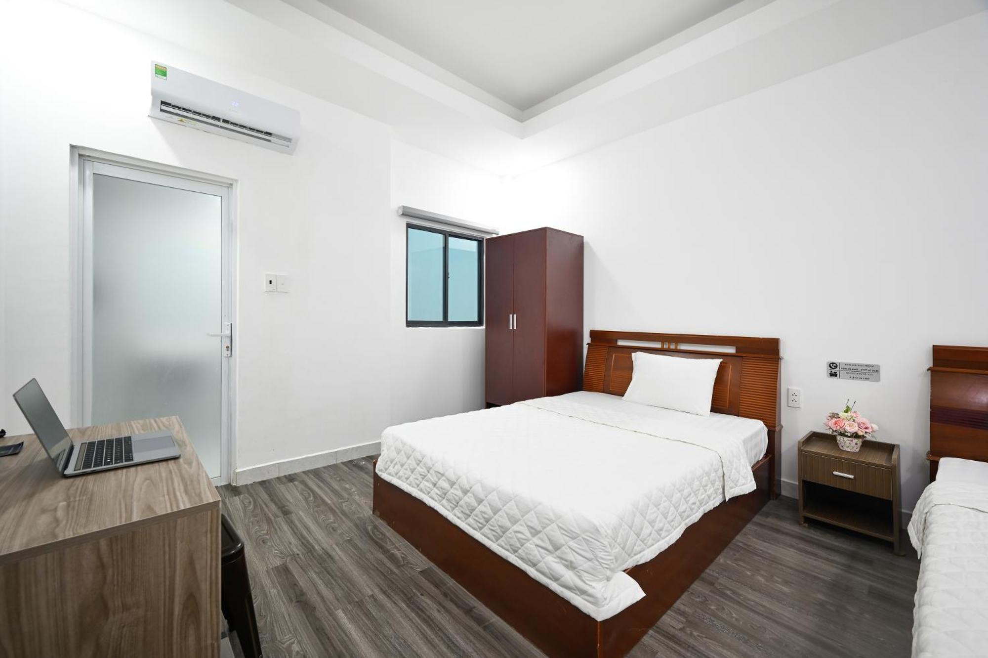 Yoko Airport Saigon 4*