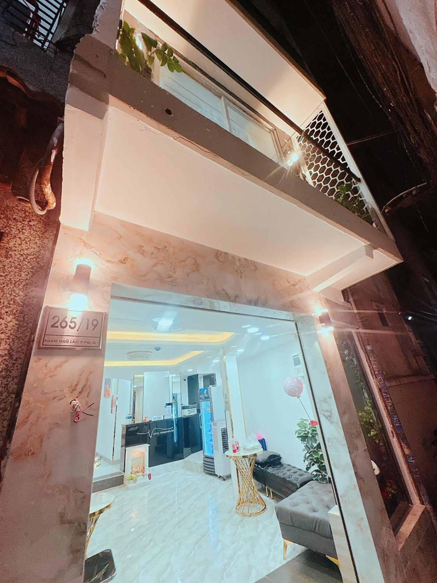 Le Vu 3* Ho Chi Minh City