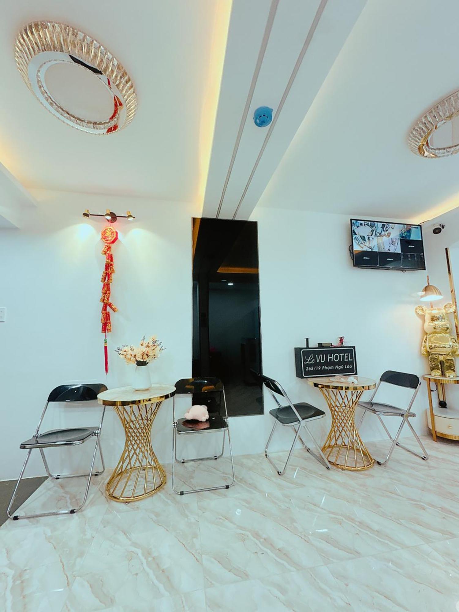 Hotel Le Vu