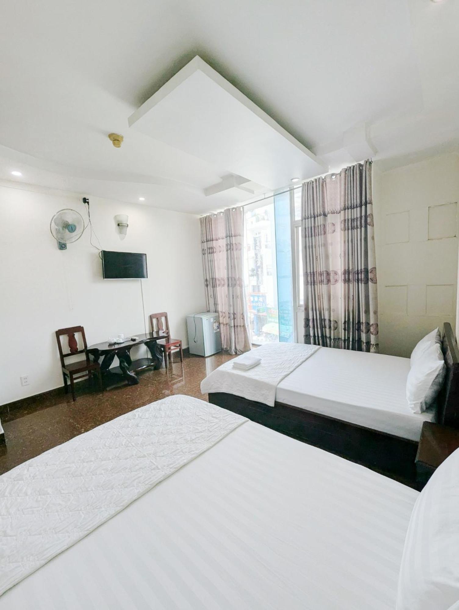 Hotel Khach San Mien Ho Chi Minh City