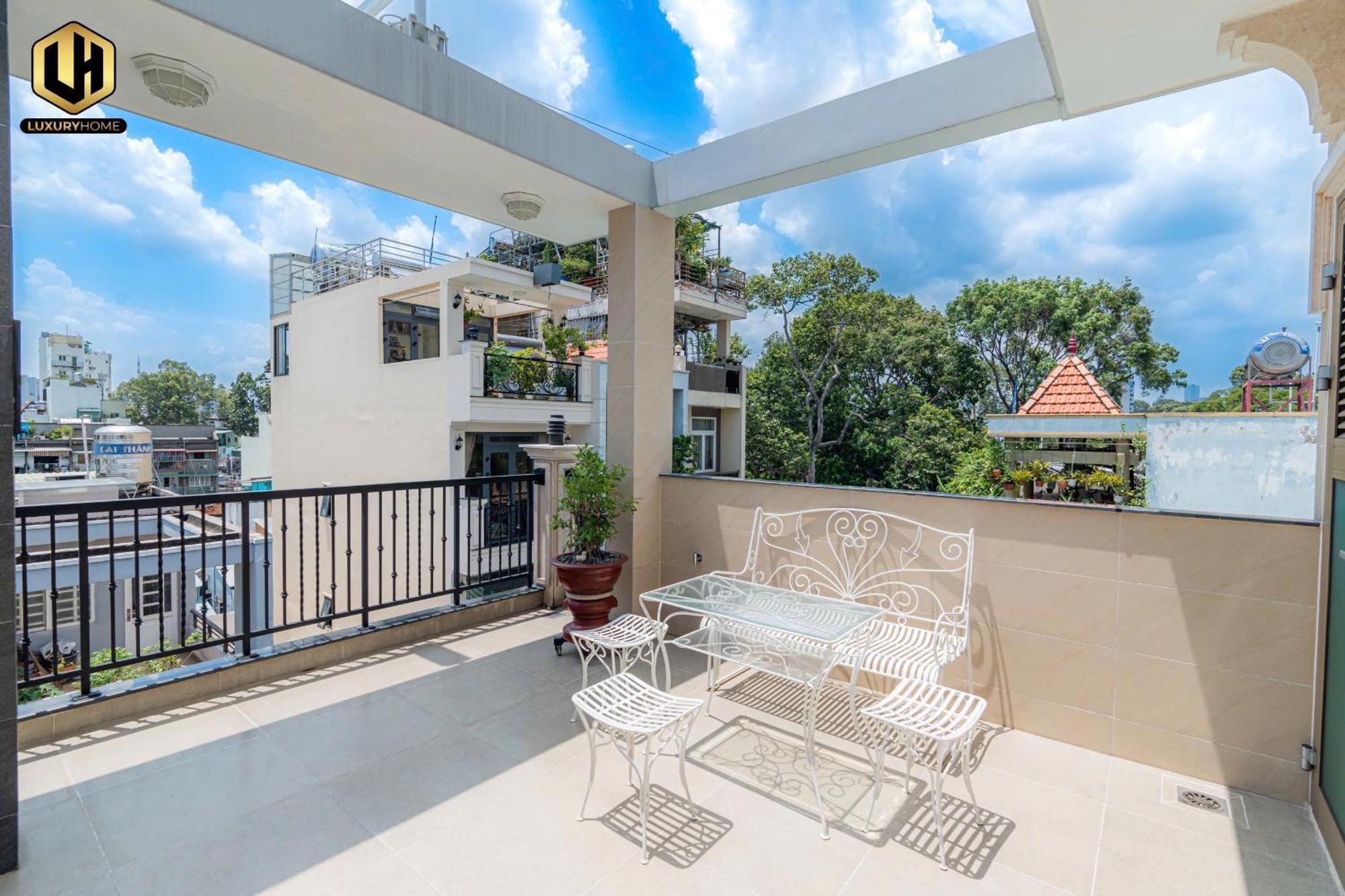 Khách sạn Luxury Condotel Sai Gon 2