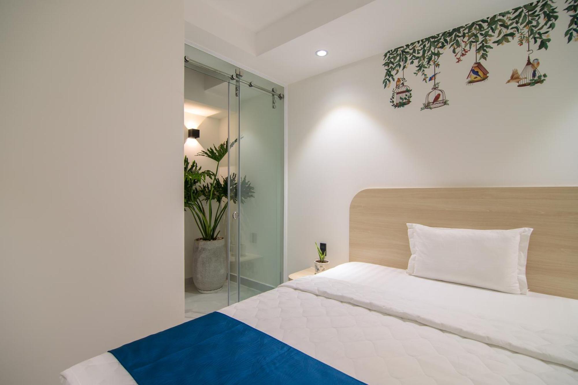 Bin Bin 11 Near Island Diamond Hotel *