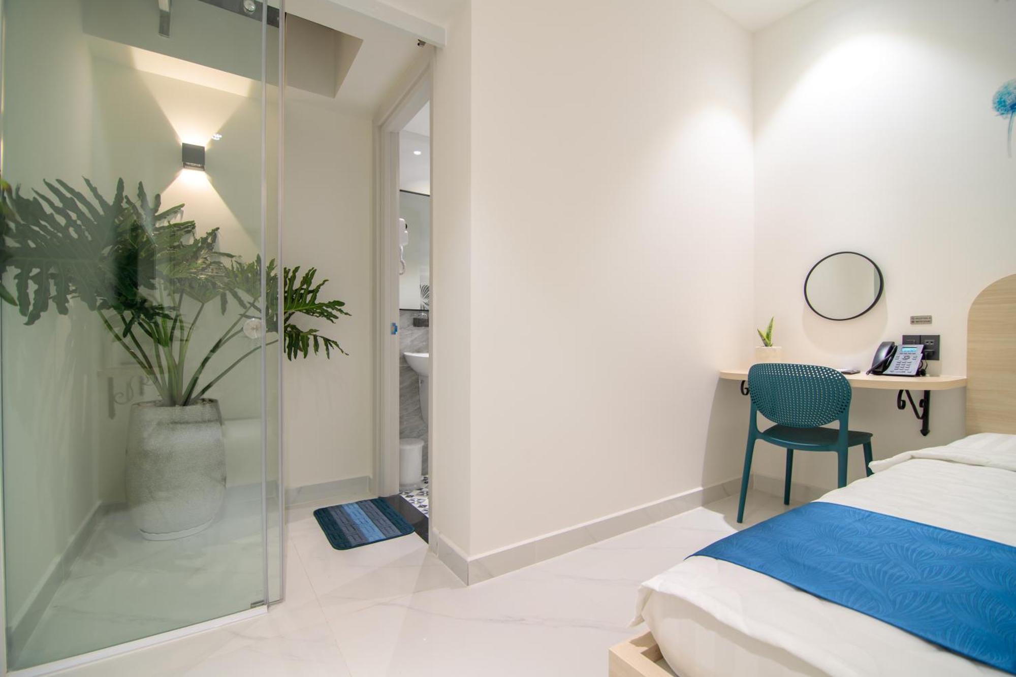 Hotel Bin Bin 11 Near Island Diamond Ho Chi Minh City