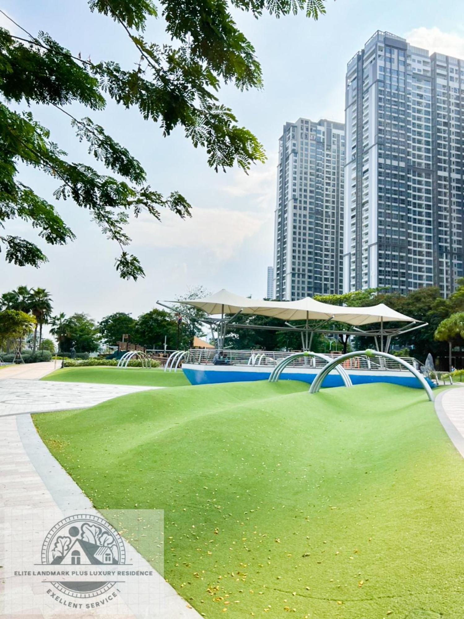 Elite Landmark Saigon Riverside Apartment