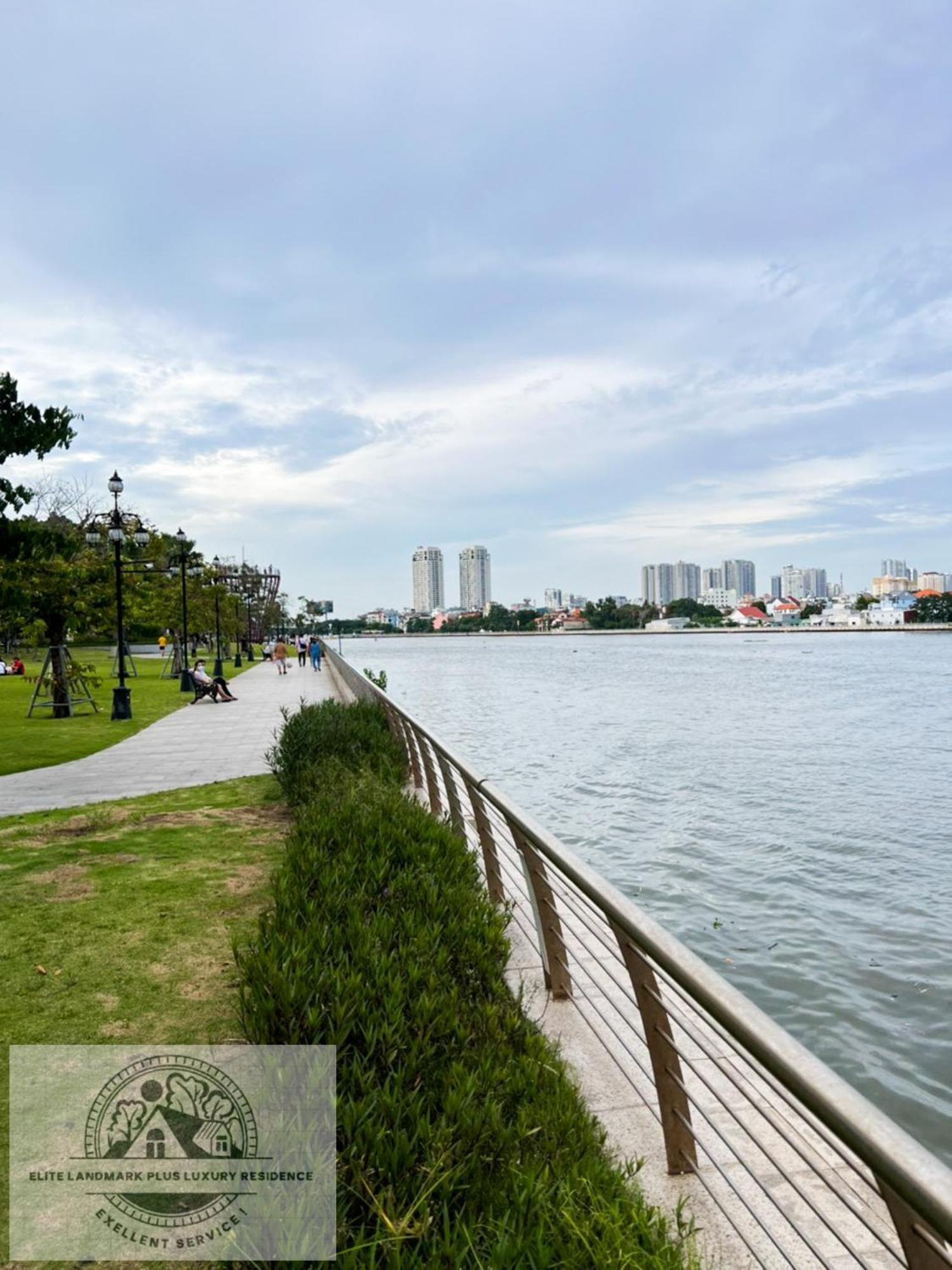 Apartment Elite Landmark Saigon Riverside