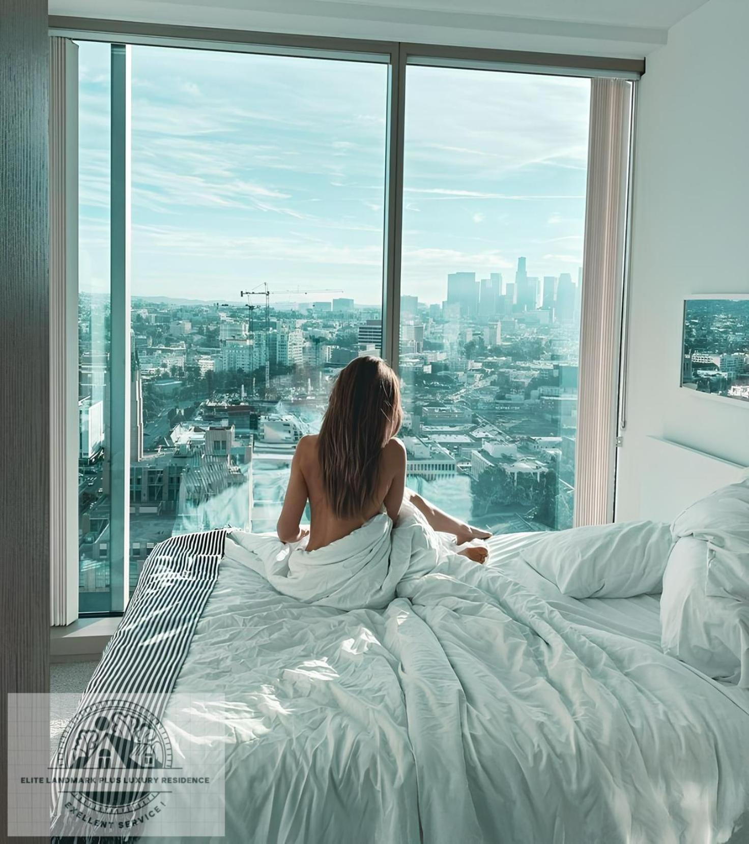 Elite Landmark Saigon Riverside *