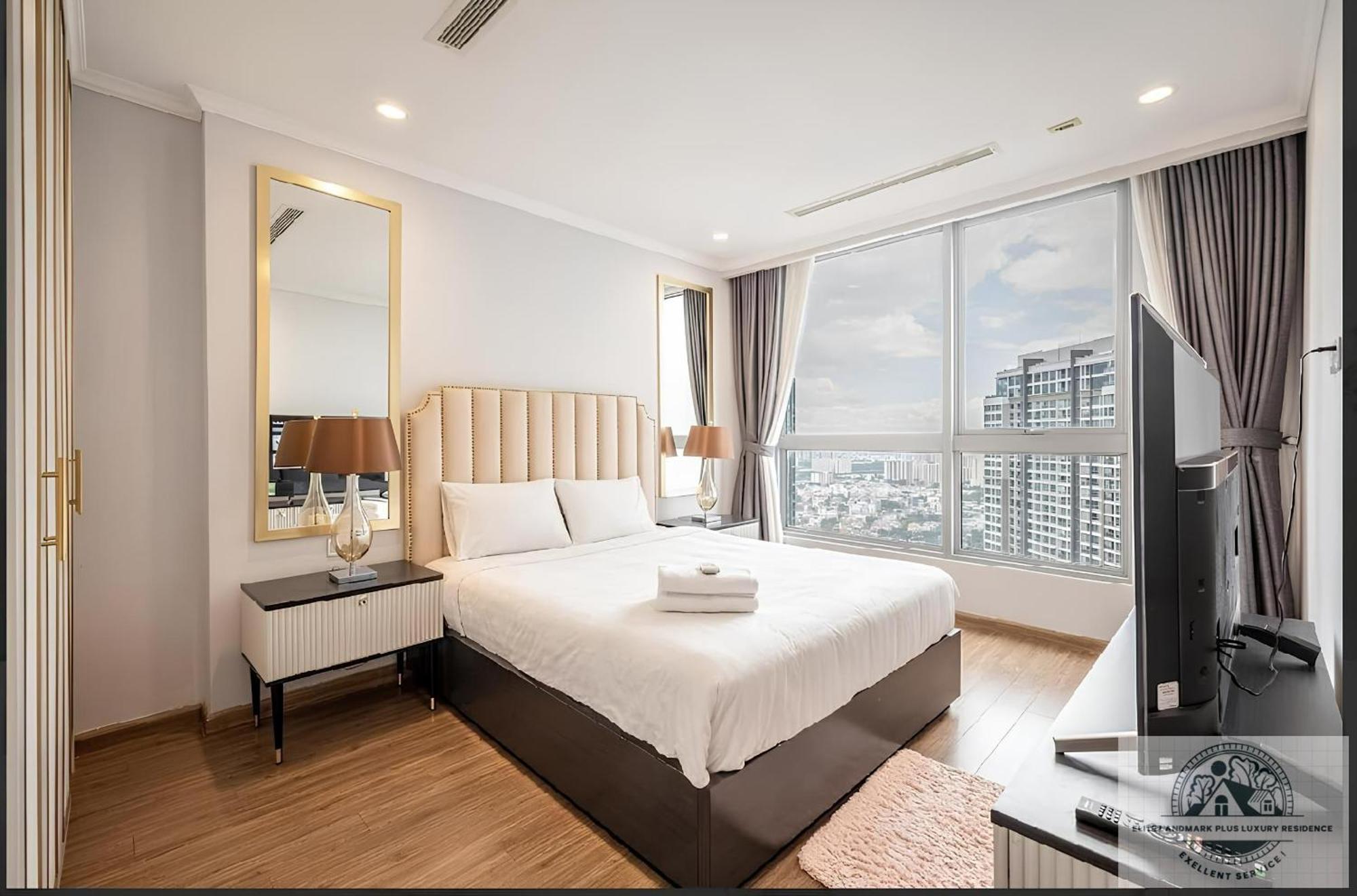 Elite Landmark Saigon Riverside Apartment *