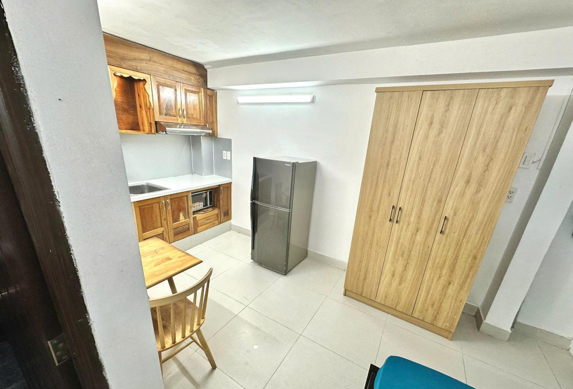 39 Nguyen Trai Apartment *