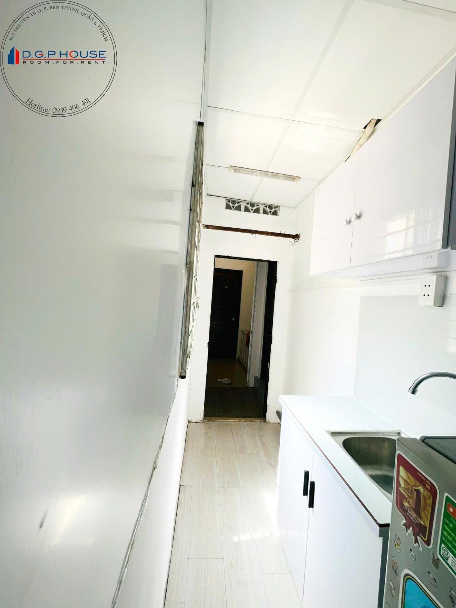 39 Nguyen Trai Apartment *