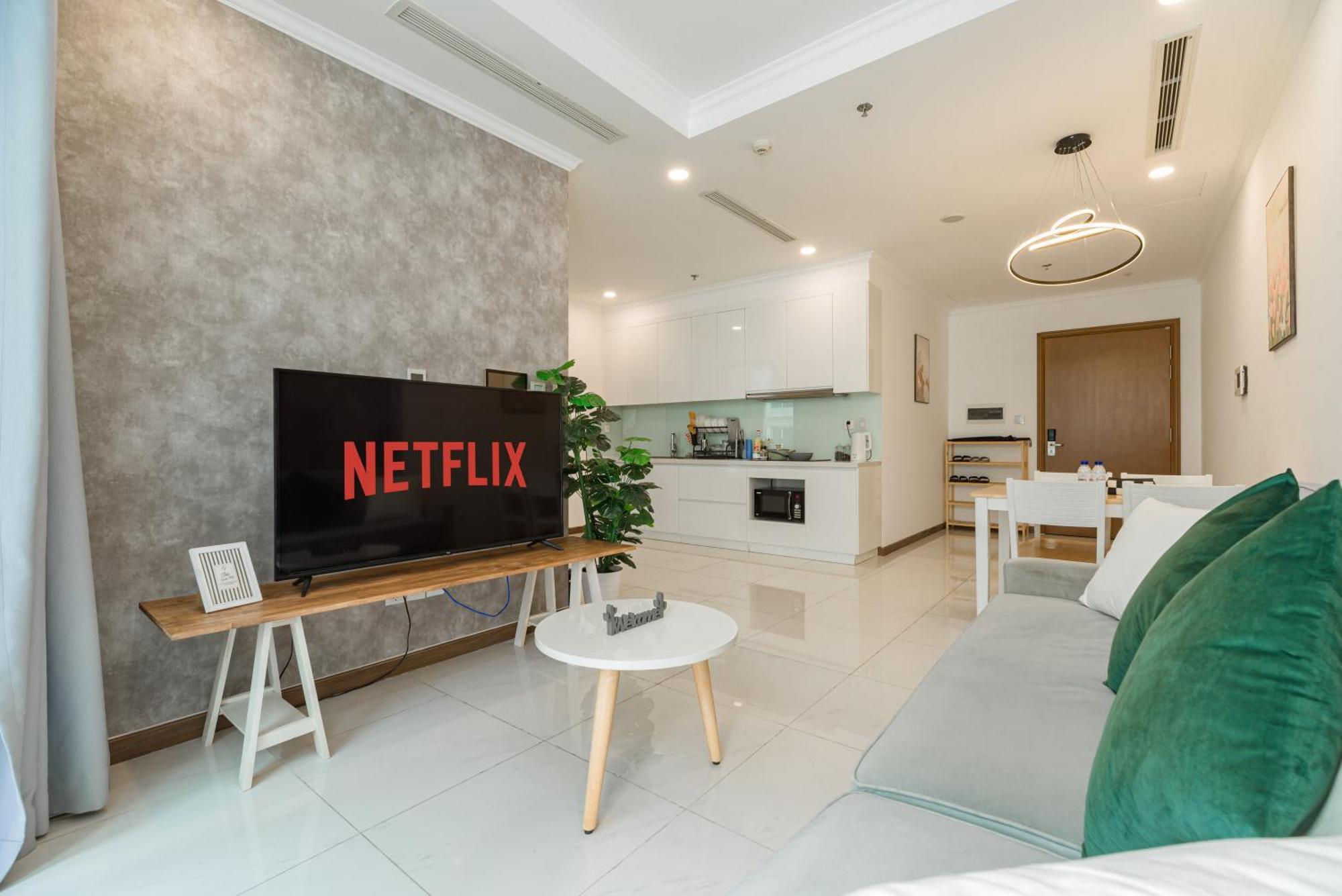 Apartment Vinhomes Park Collection M By Elevate