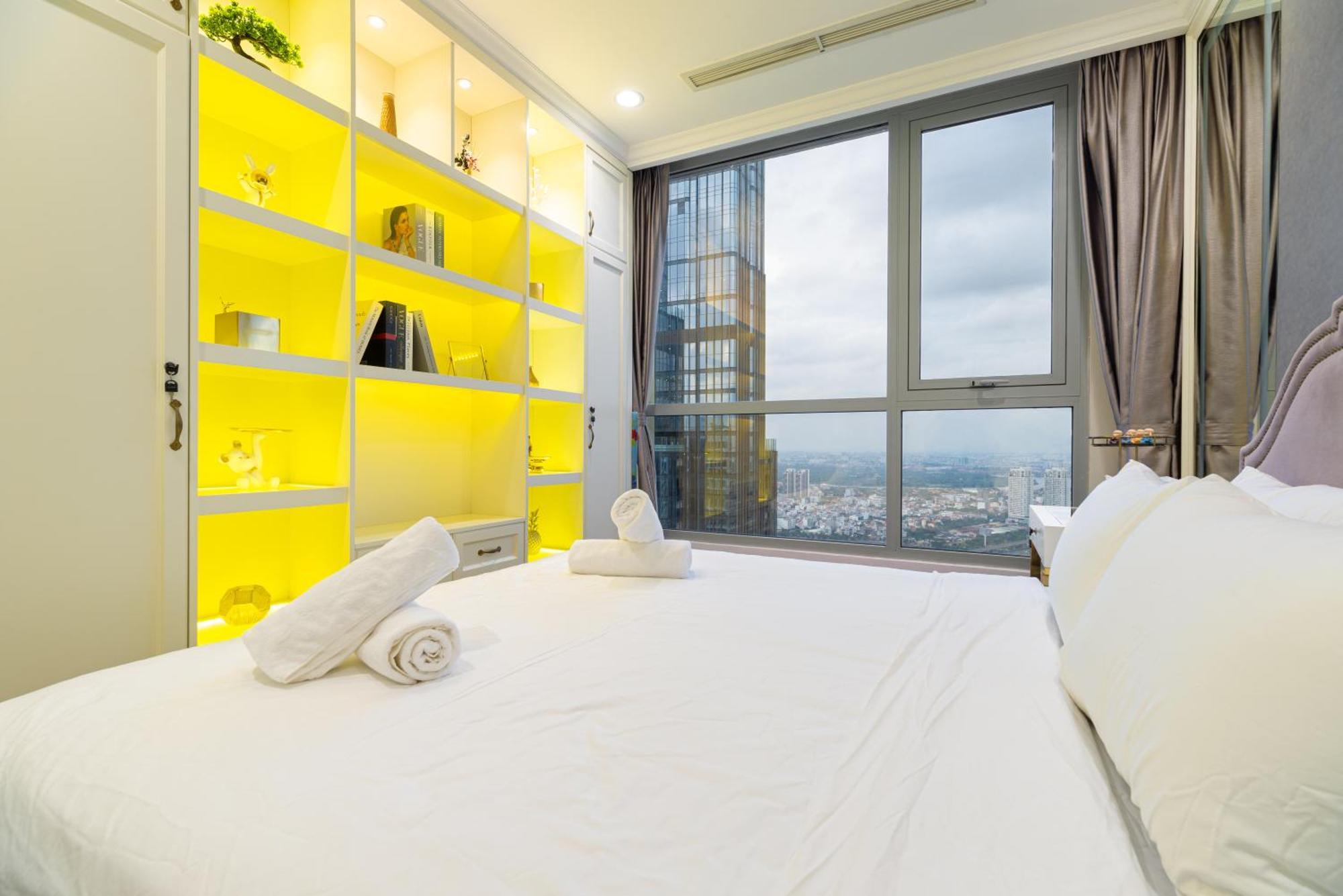 Vinhomes Park Collection M By Elevate * Ho Chi Minh City