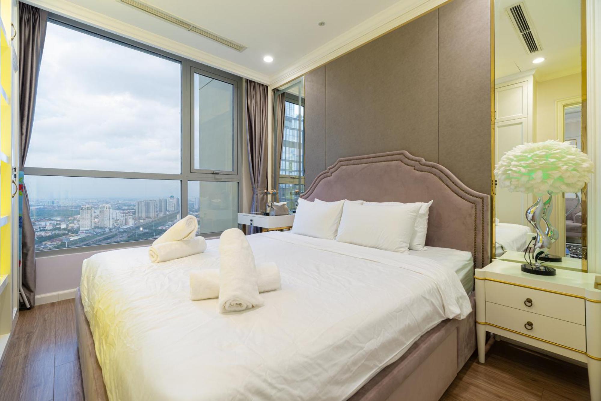 Vinhomes Park Collection M By Elevate Apartment *