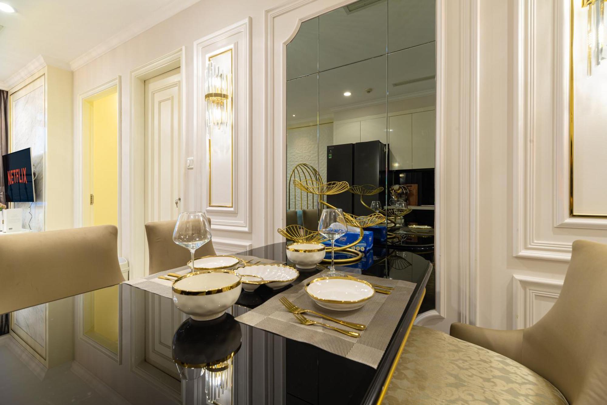 Vinhomes Park Collection M By Elevate Apartment *