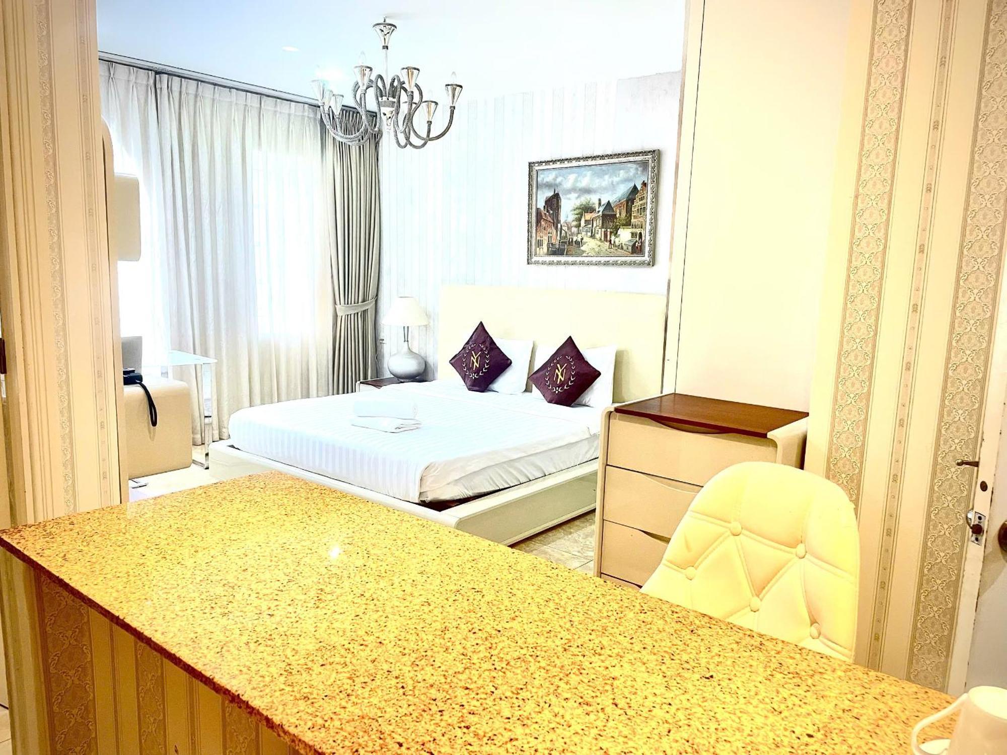 Win & Hotel *