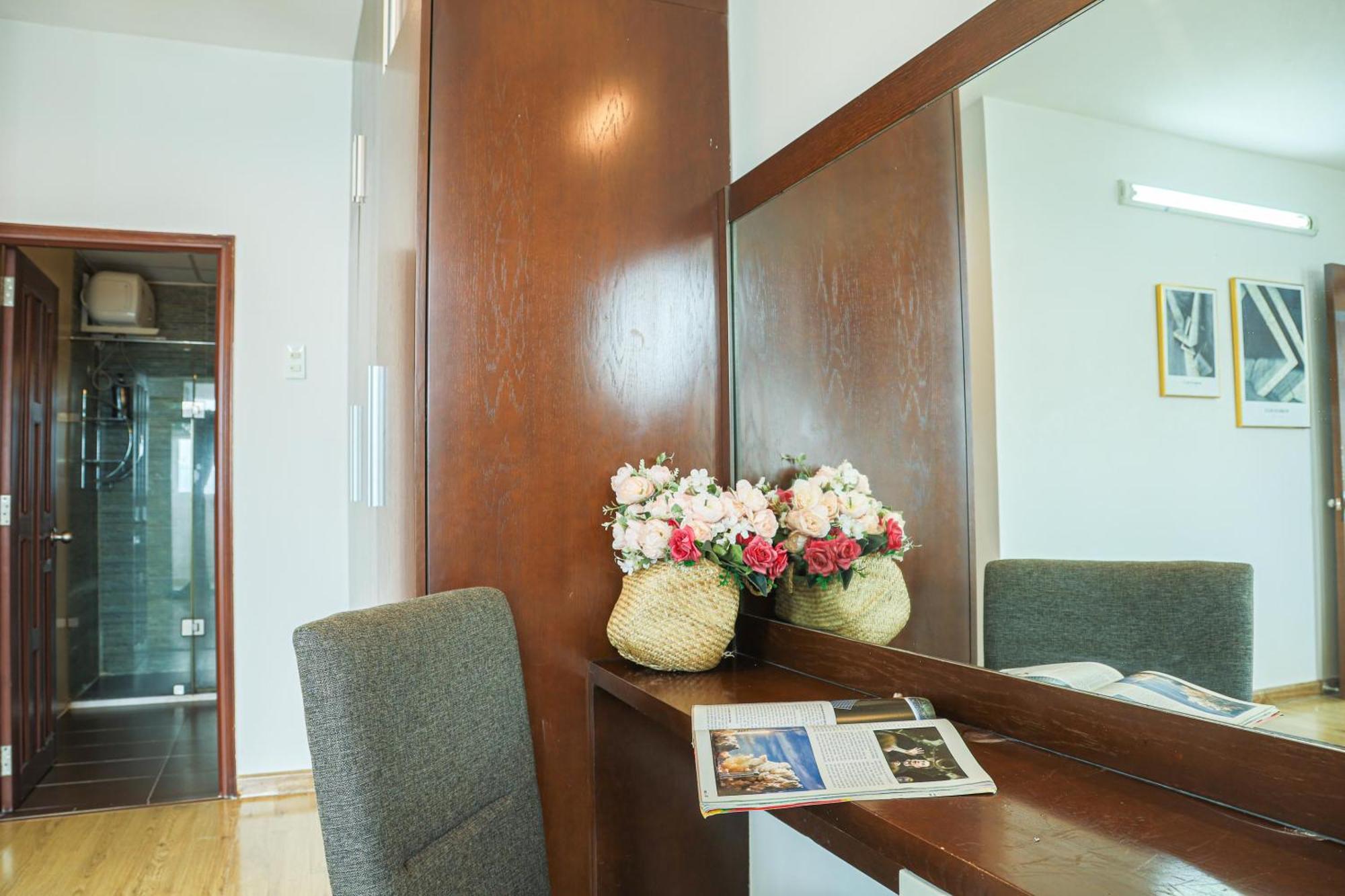 Skyview - Bui Vien Street, Downtown & Sg's Heart Ho Chi Minh City