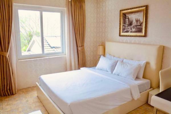 Hotel Win & *