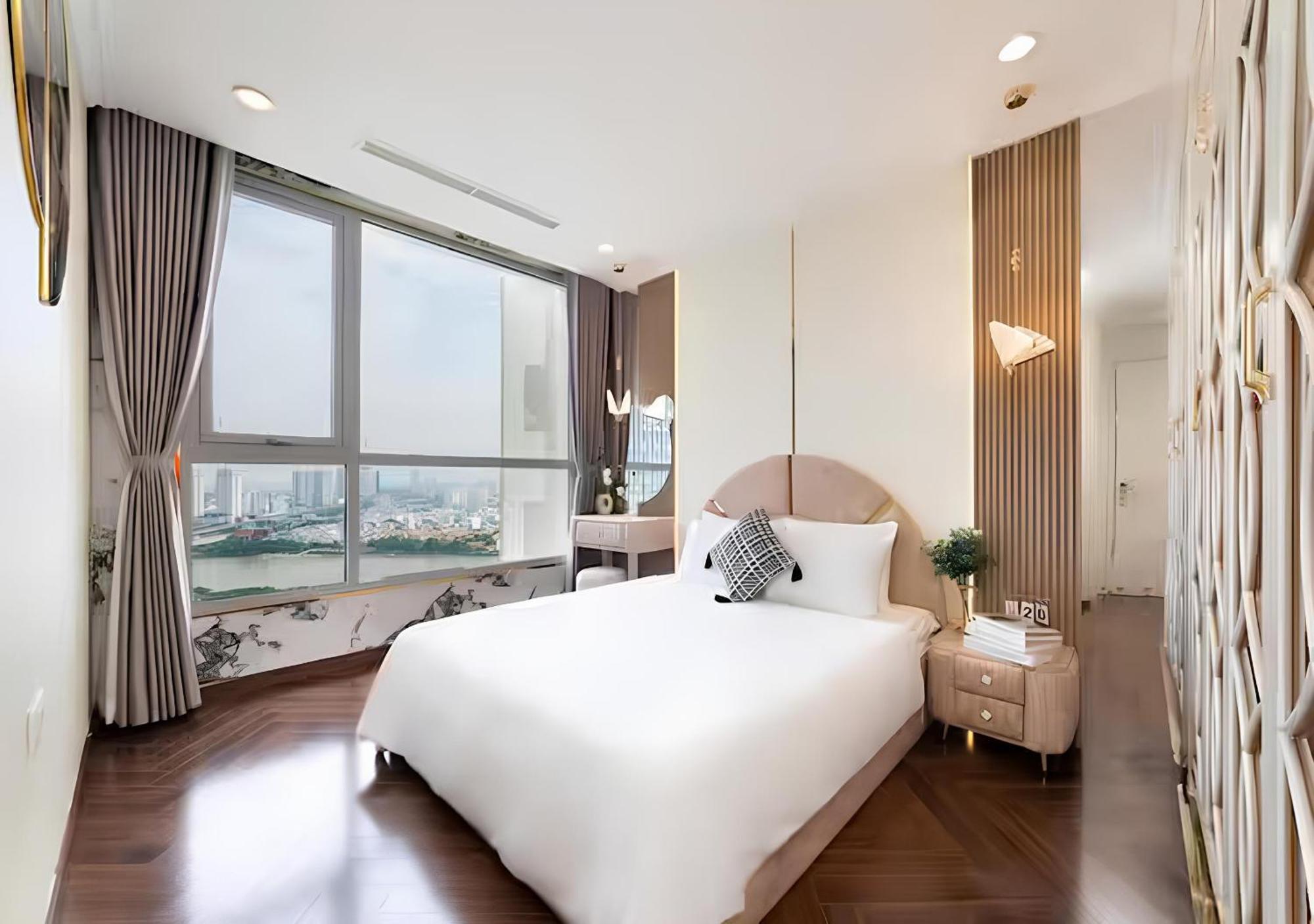 Aparthotel The Peninsula Landmark - Vinhomes Park Ho Chi Minh City