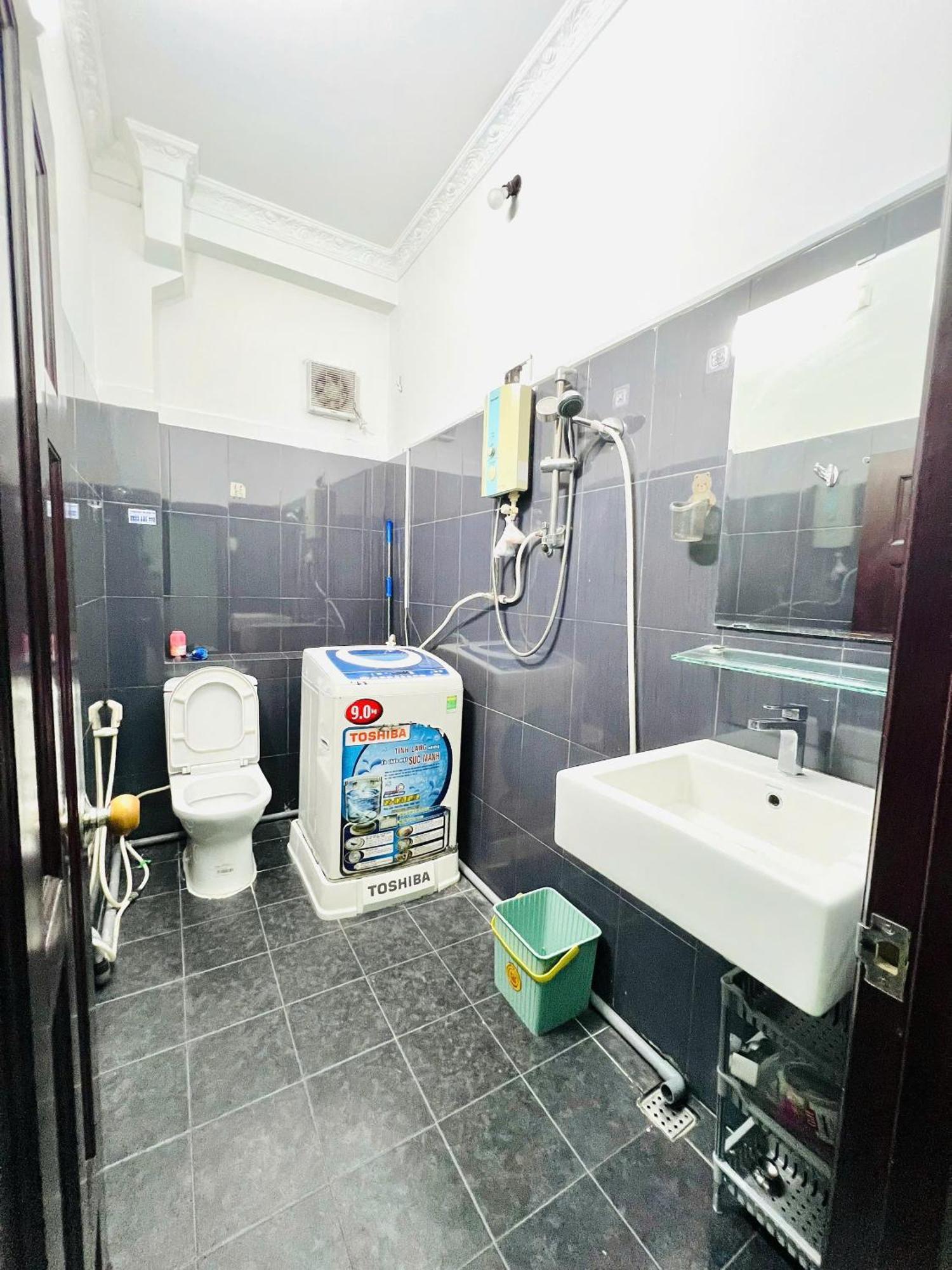 39 Nguyen Trai Apartment