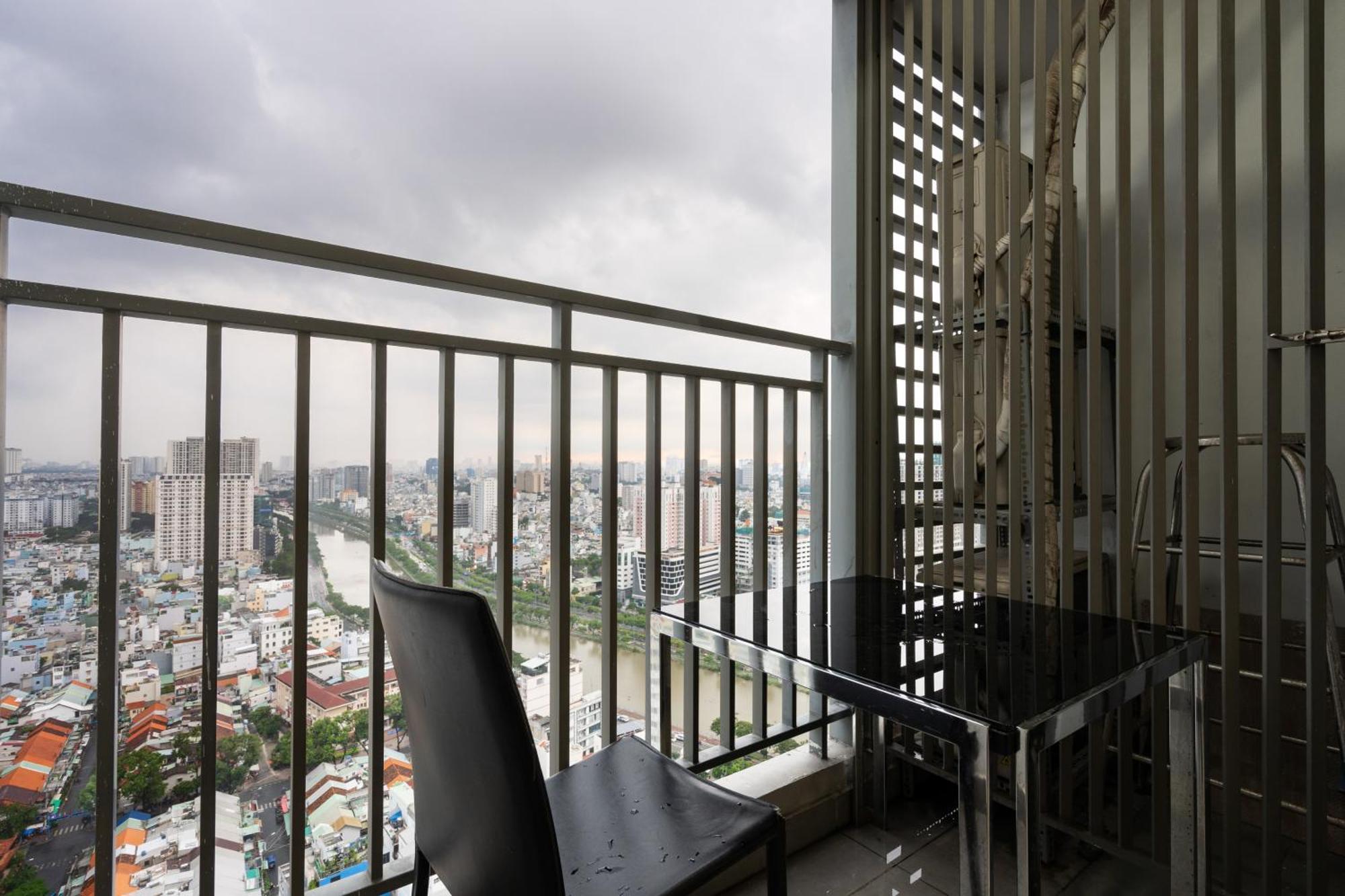 Awesome Rivergate Apartment - Cbd In Hcm City Apartment Ho Chi Minh City