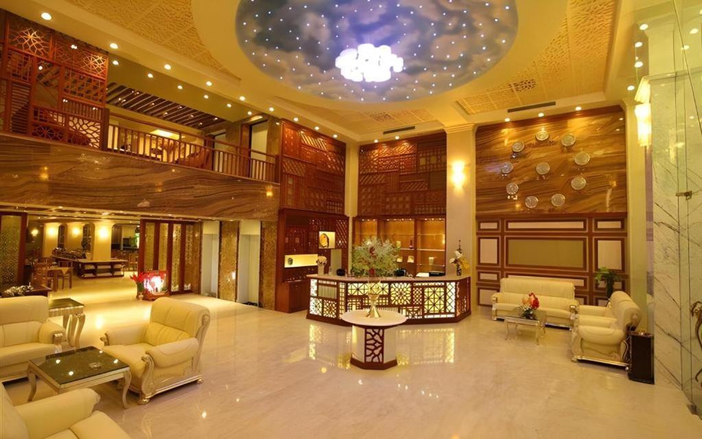 Au 2 Hotel 4*