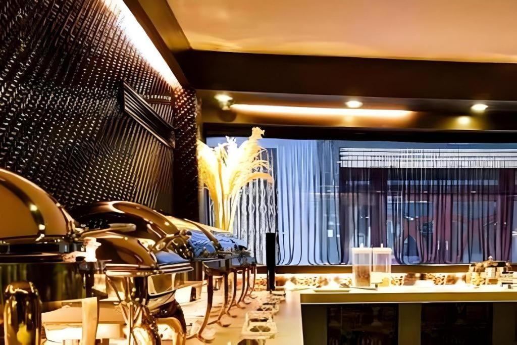 Hotel The White 8a Thai Lung 3*