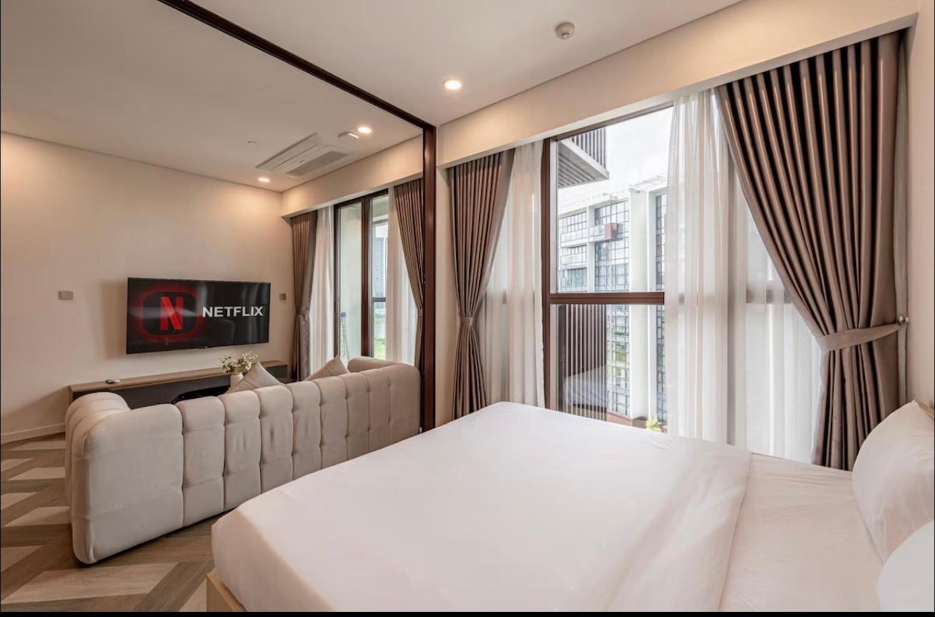 The Metropole Complex Opera-galleria-crest Apartment *