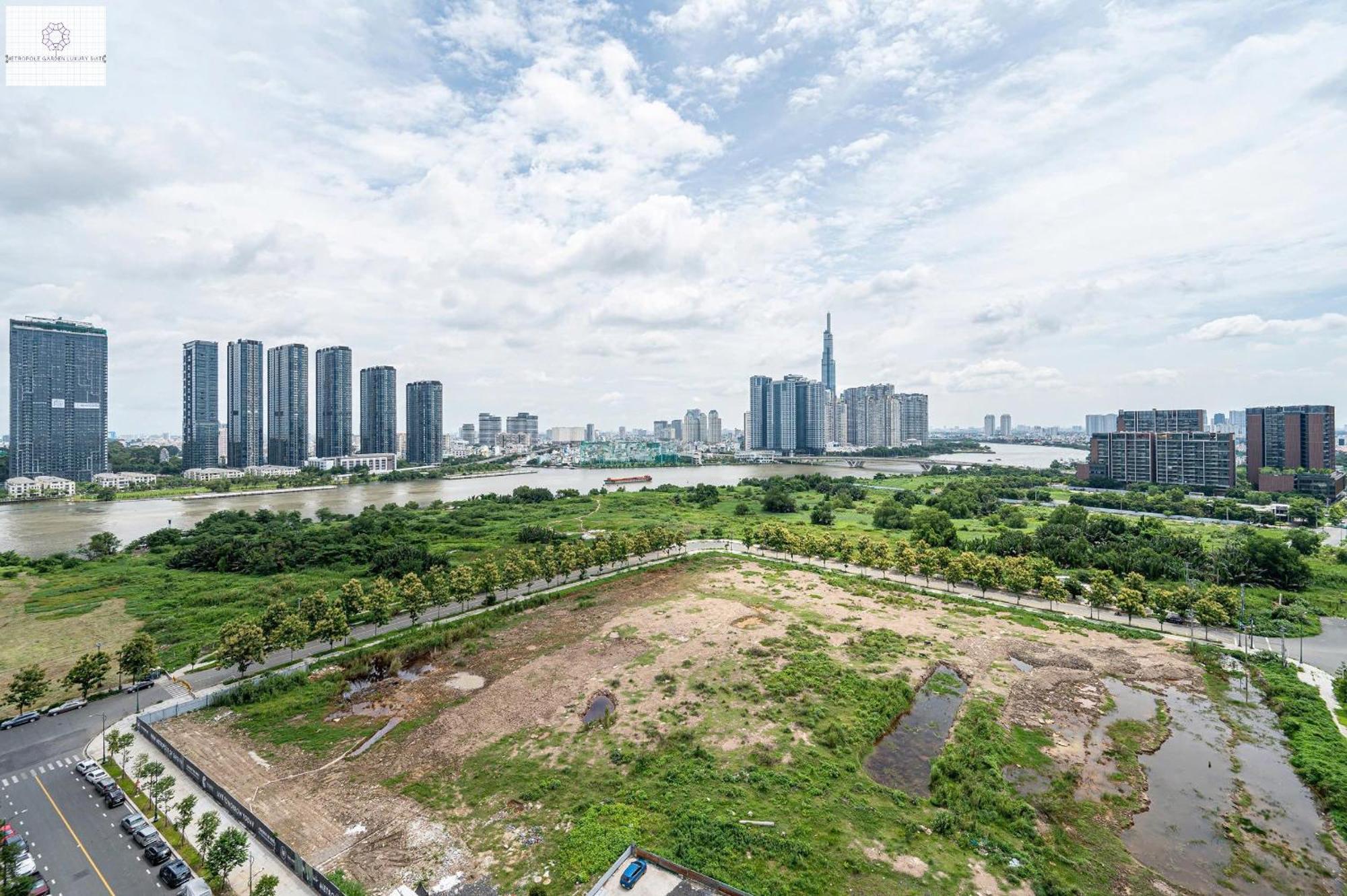 Metropole Garden Luxury Apartment