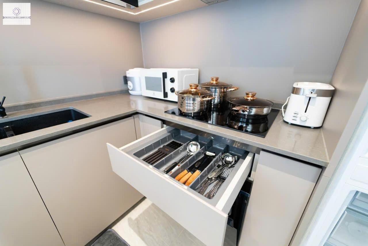 Metropole Garden Luxury Apartment Ho Chi Minh City