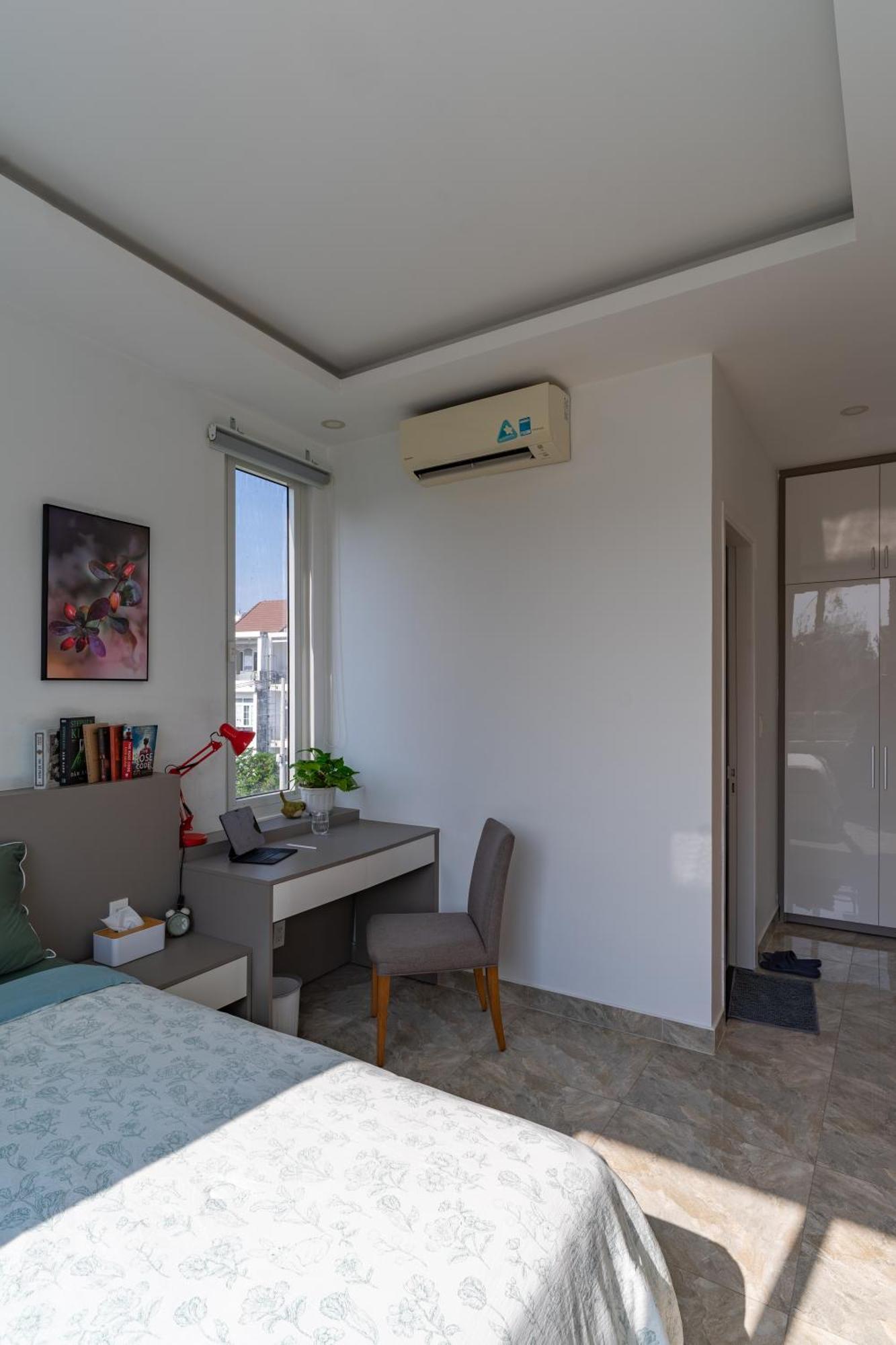 Guest house Thao Dien Coliving 2 *