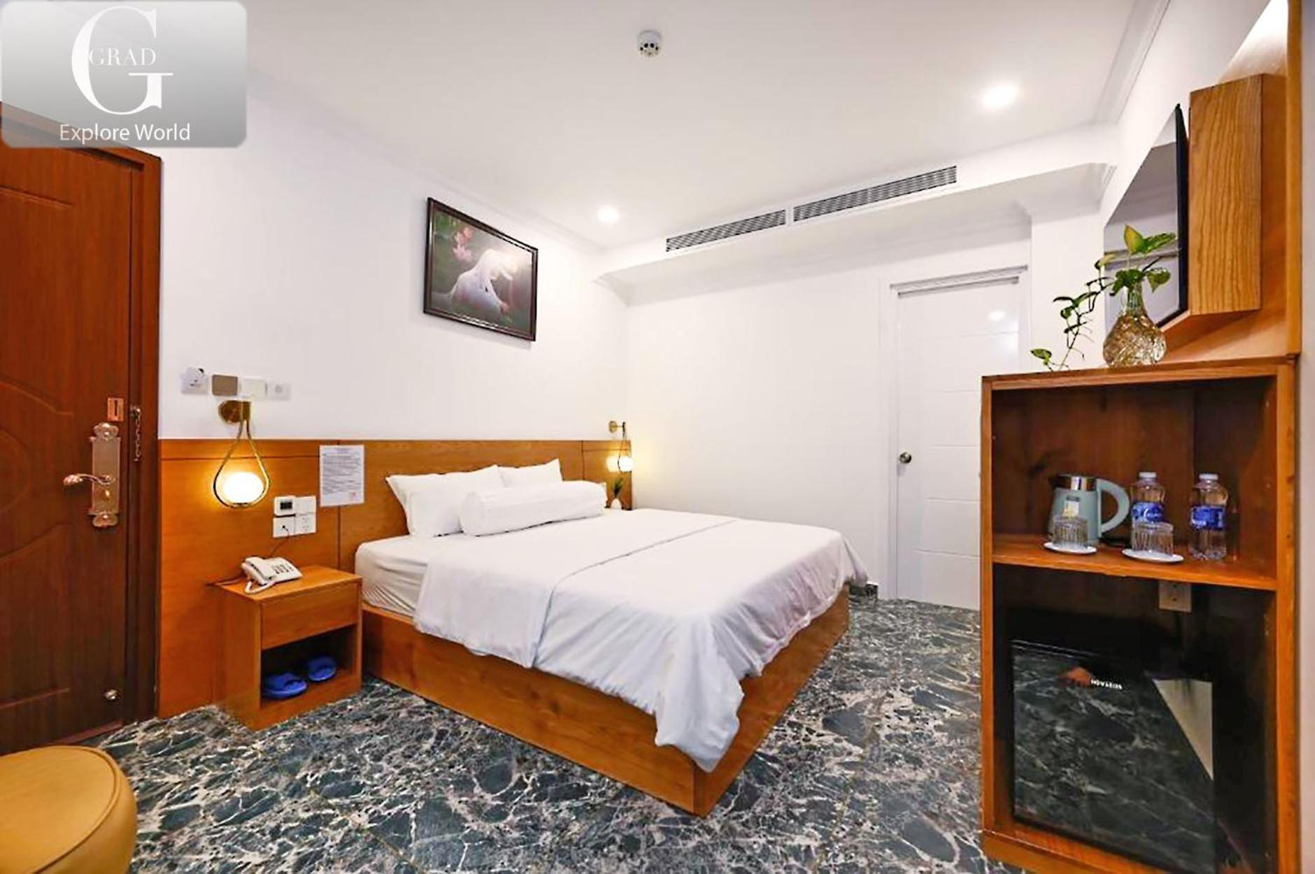 Grad Ly Ly 2 Hotel *