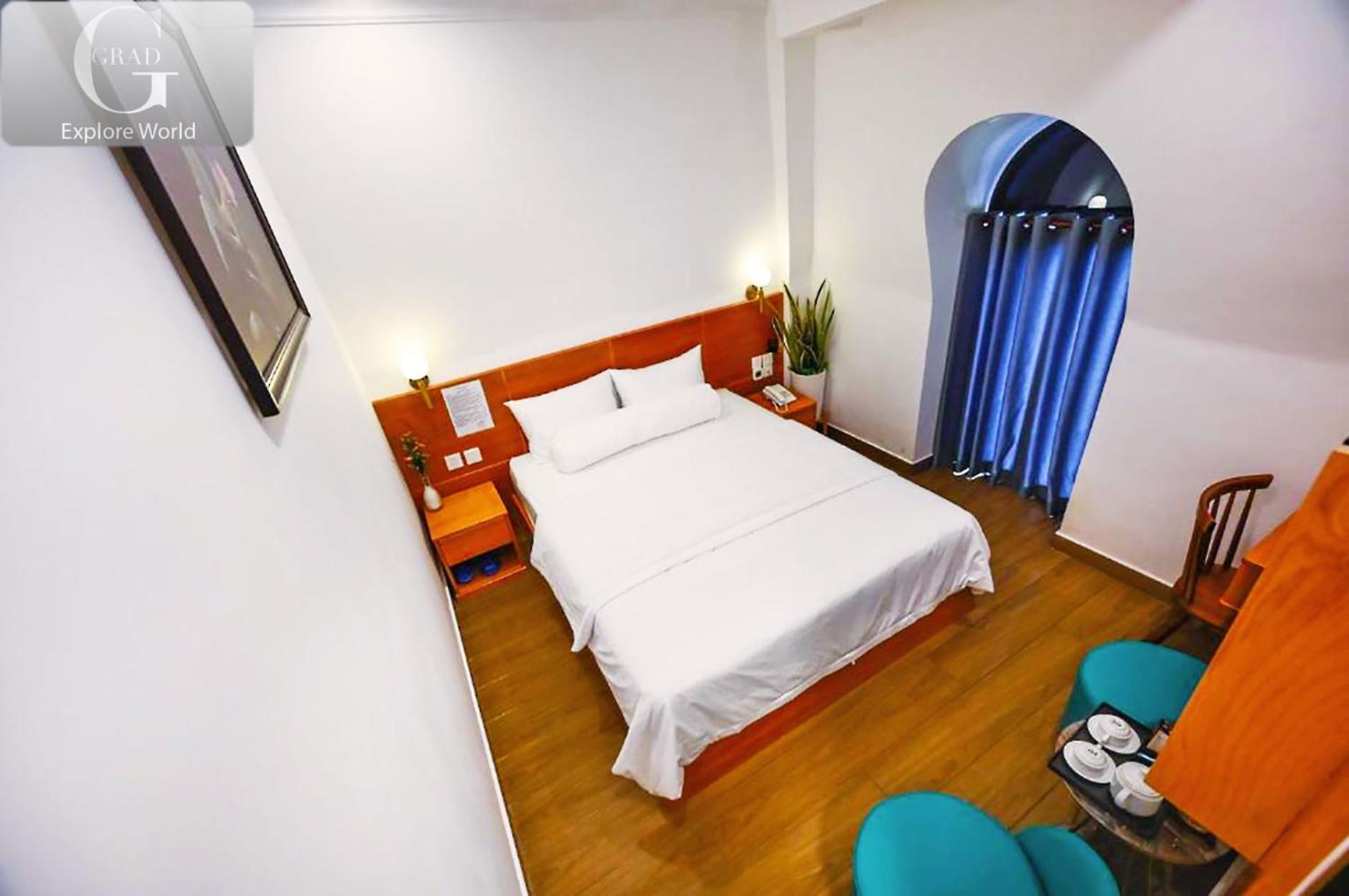 Hotel Grad Ly Ly 2