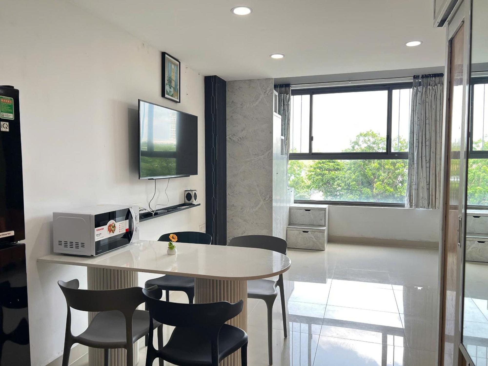 Duplex Botanica Premier - Nearby Airport Free Pool Gym *
