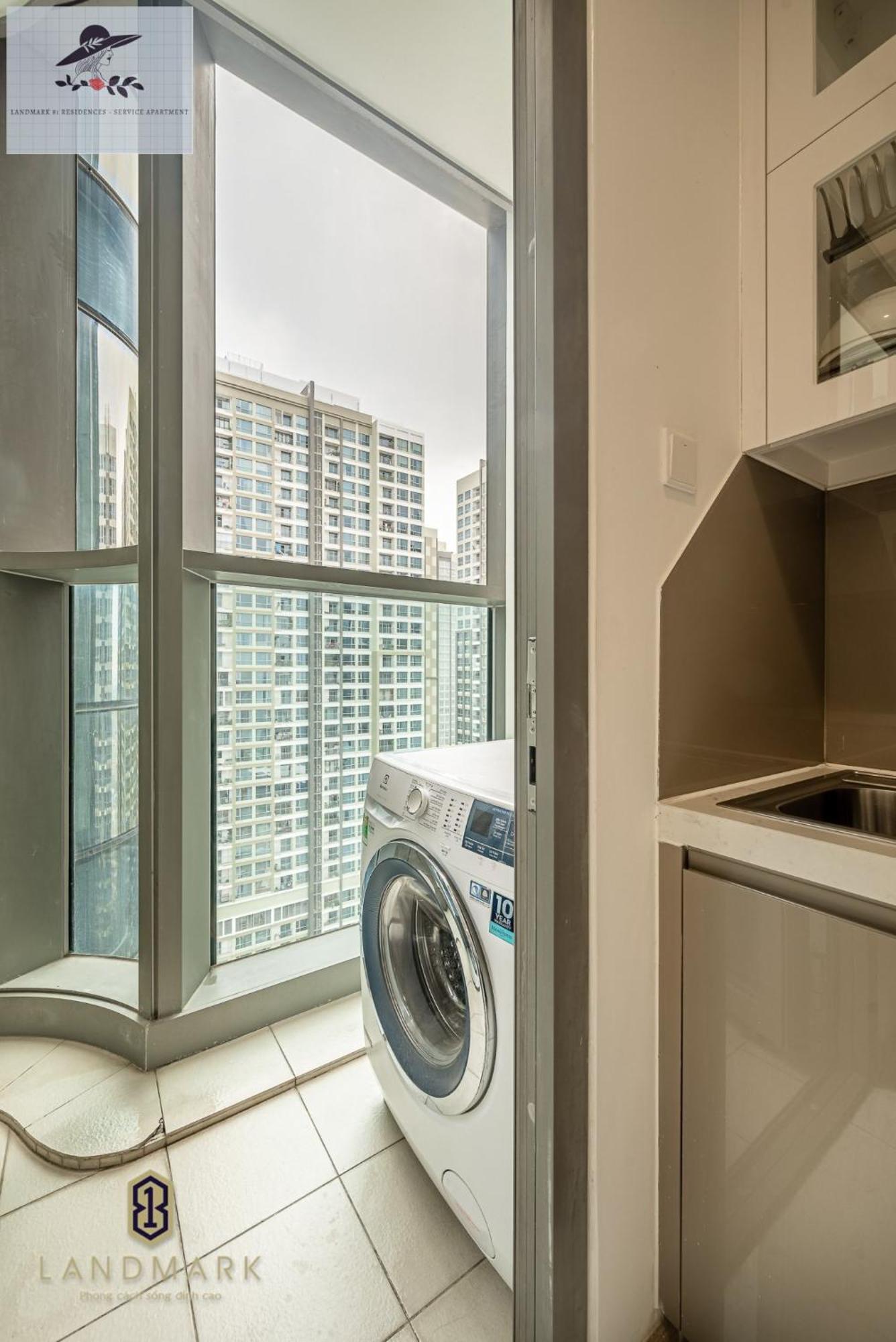 Landmark 81 Residences - Service Apartment *