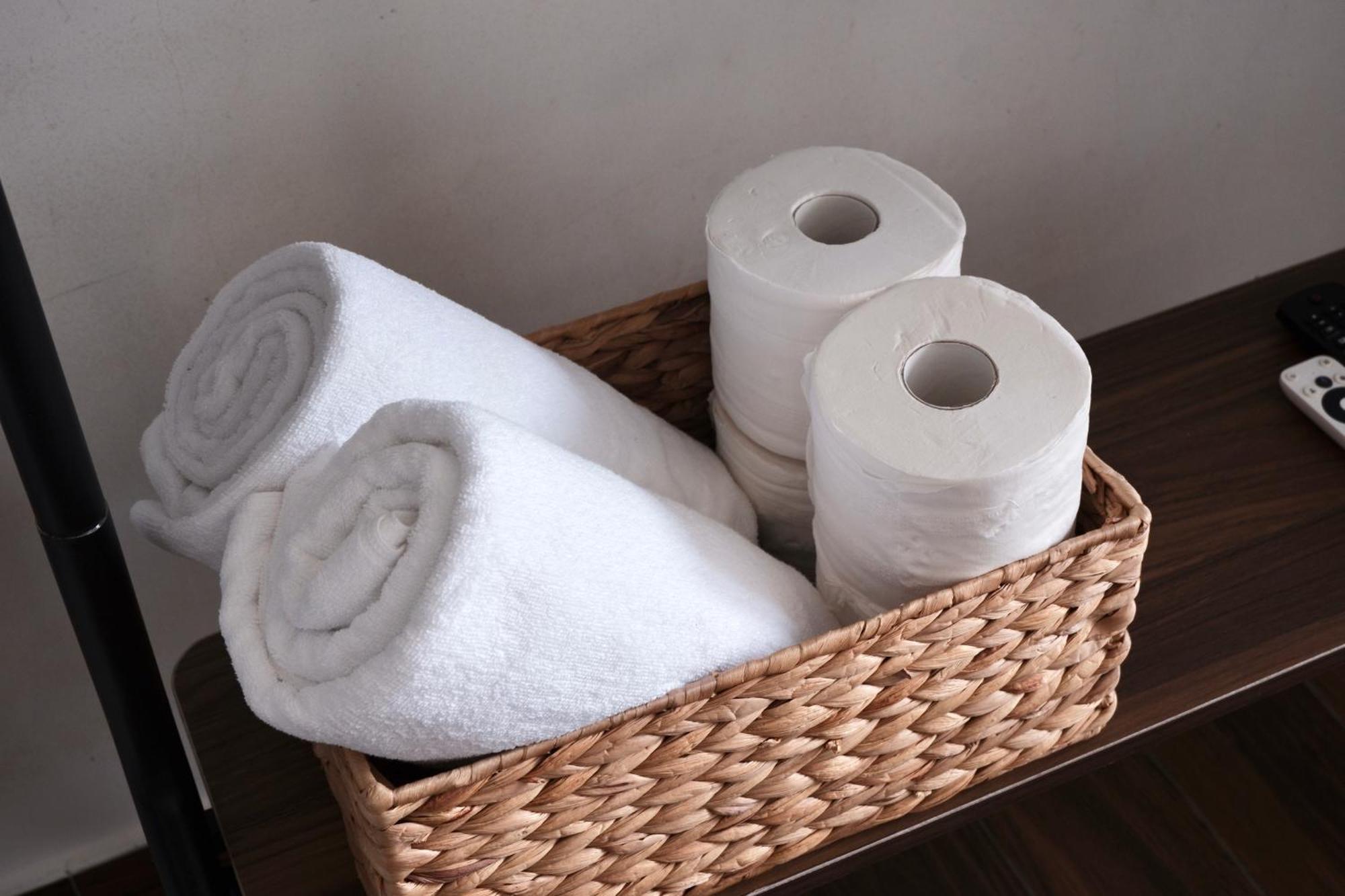 Cozy Minimalist Near Bui Vien Walking Street, District 1 Apartment