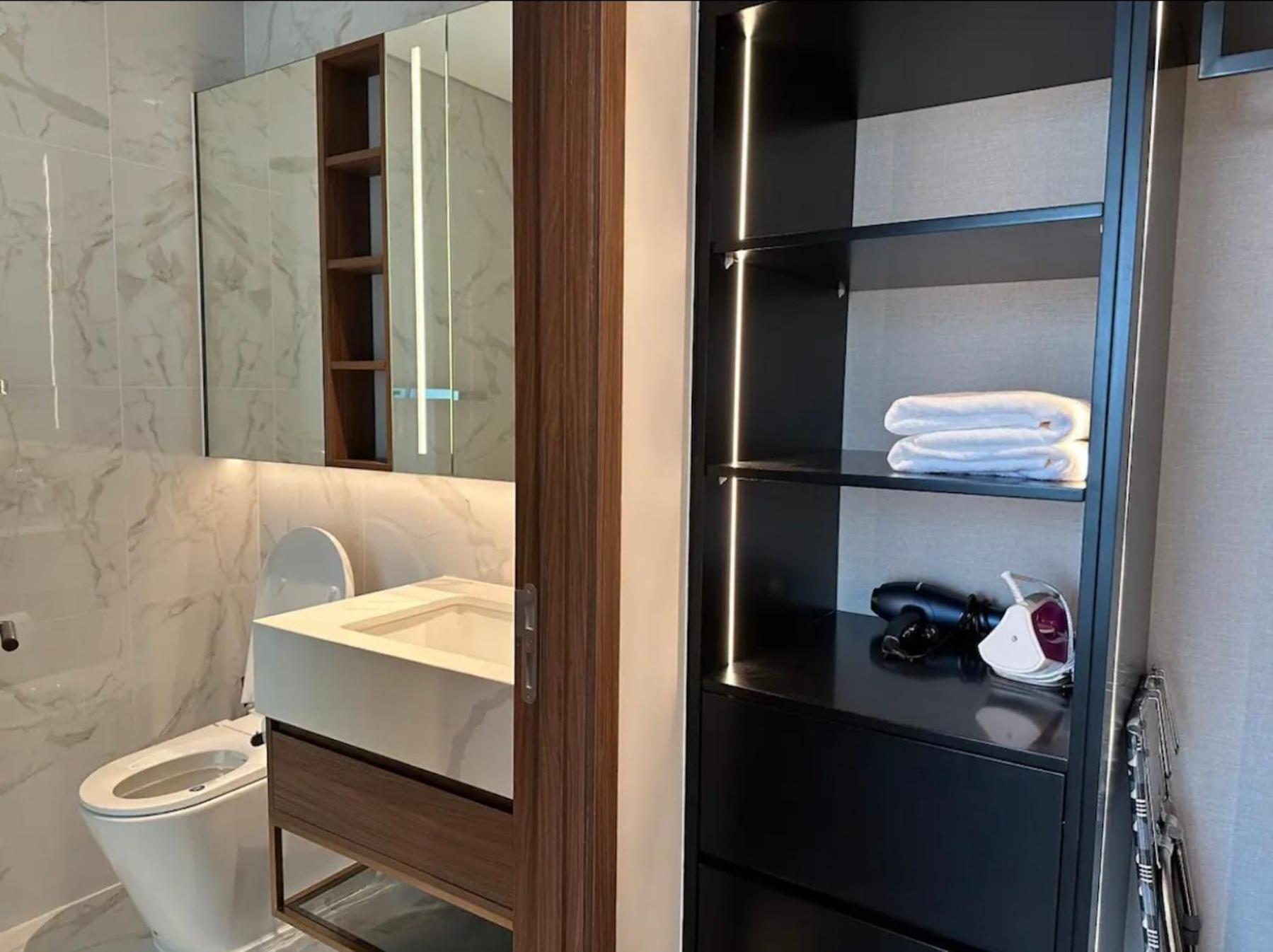 Apartment The Metropole Complex Opera-galleria-crest Ho Chi Minh City