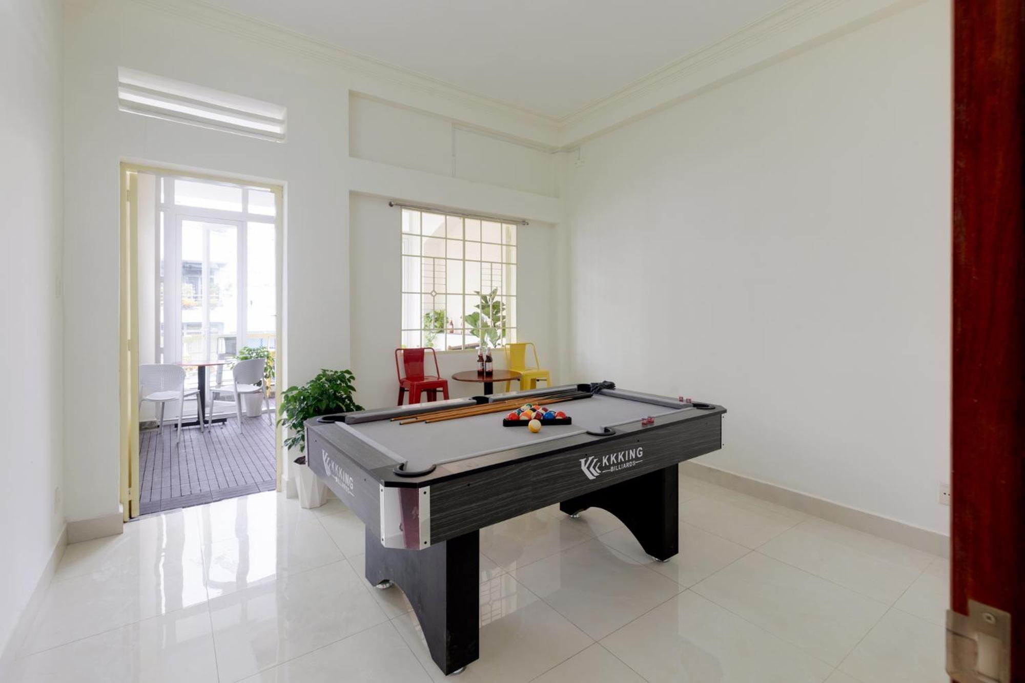 Saigon Authentic Alley - Daily Walking Morning Tour, Free Breakfast, Gym & Rooftop Billiard Ho Chi Minh City