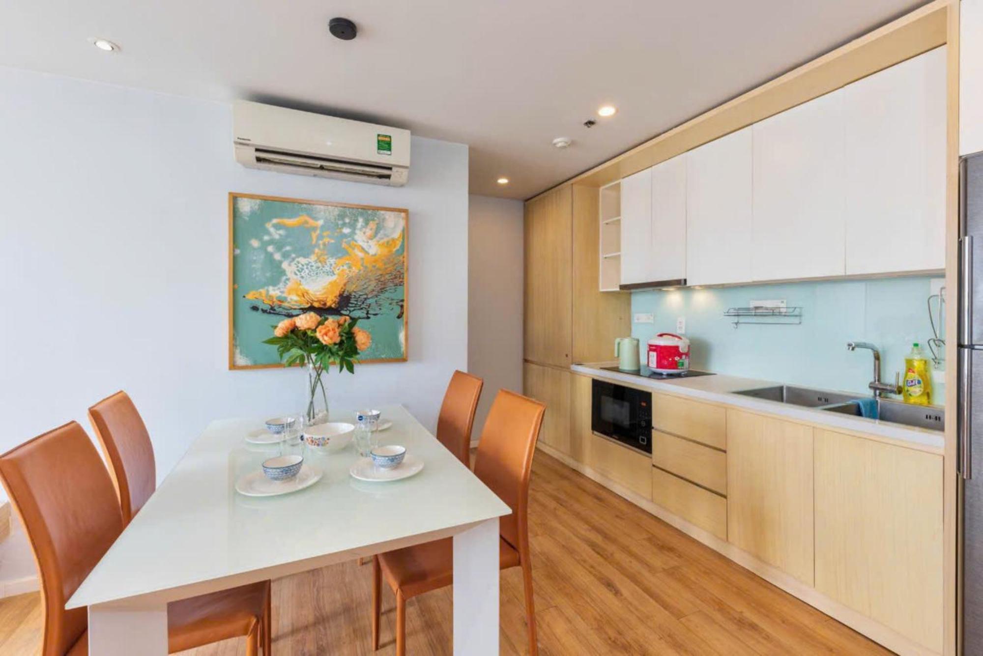 Căn hộ Otis - Rivergate Building District 4 *