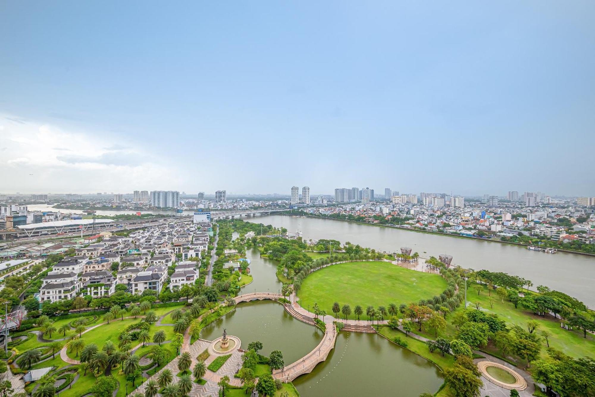 Khách sạn Landmark Condotel 4*