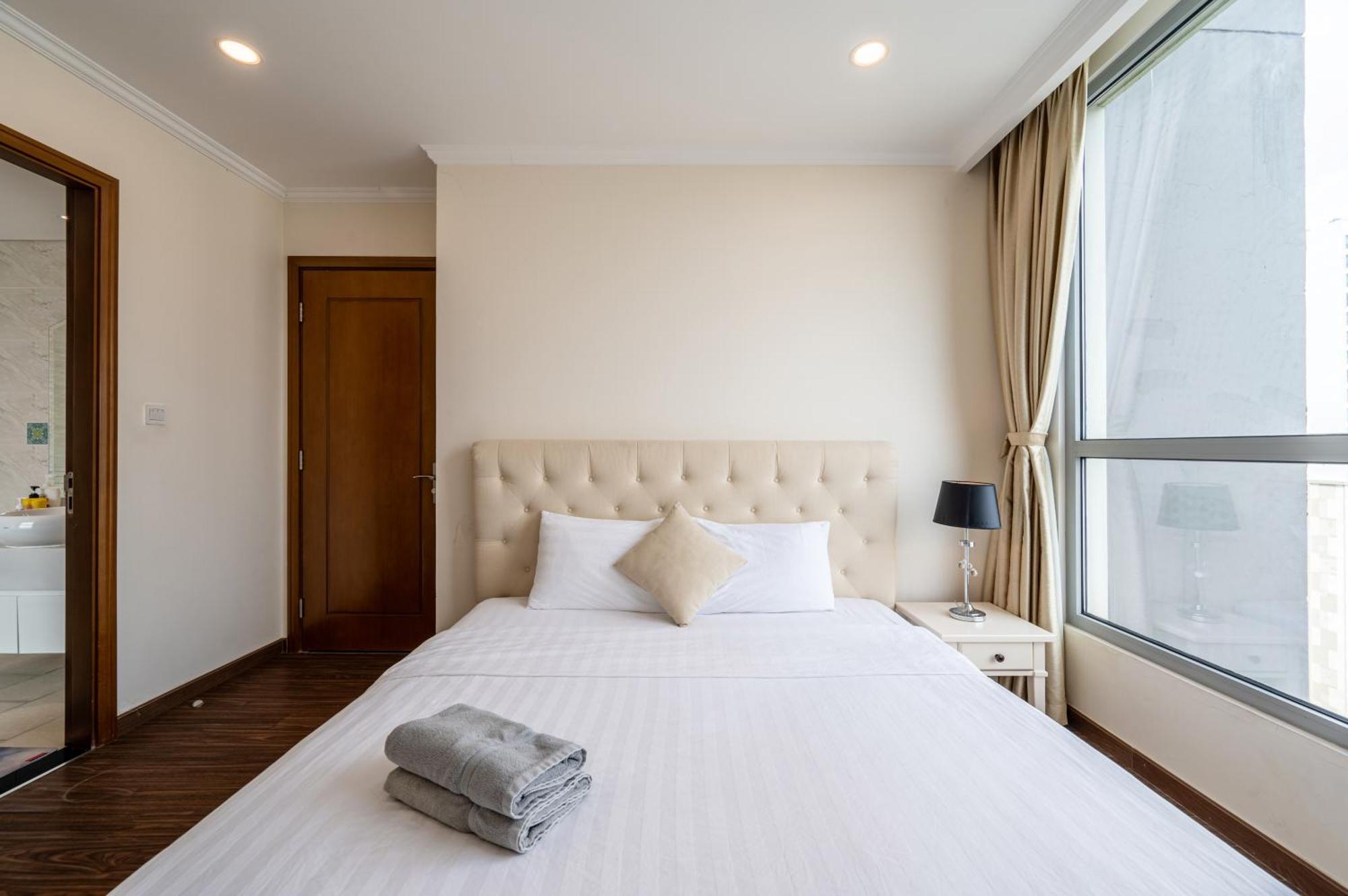 Khách sạn Landmark Condotel 4*