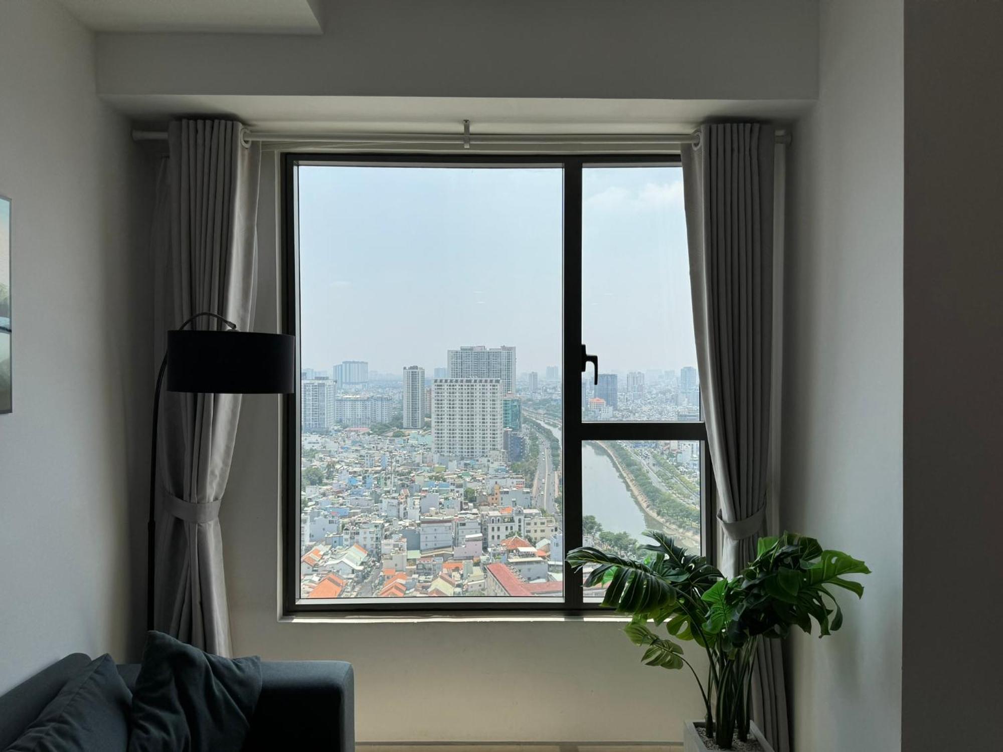 Rivergate Apartment *