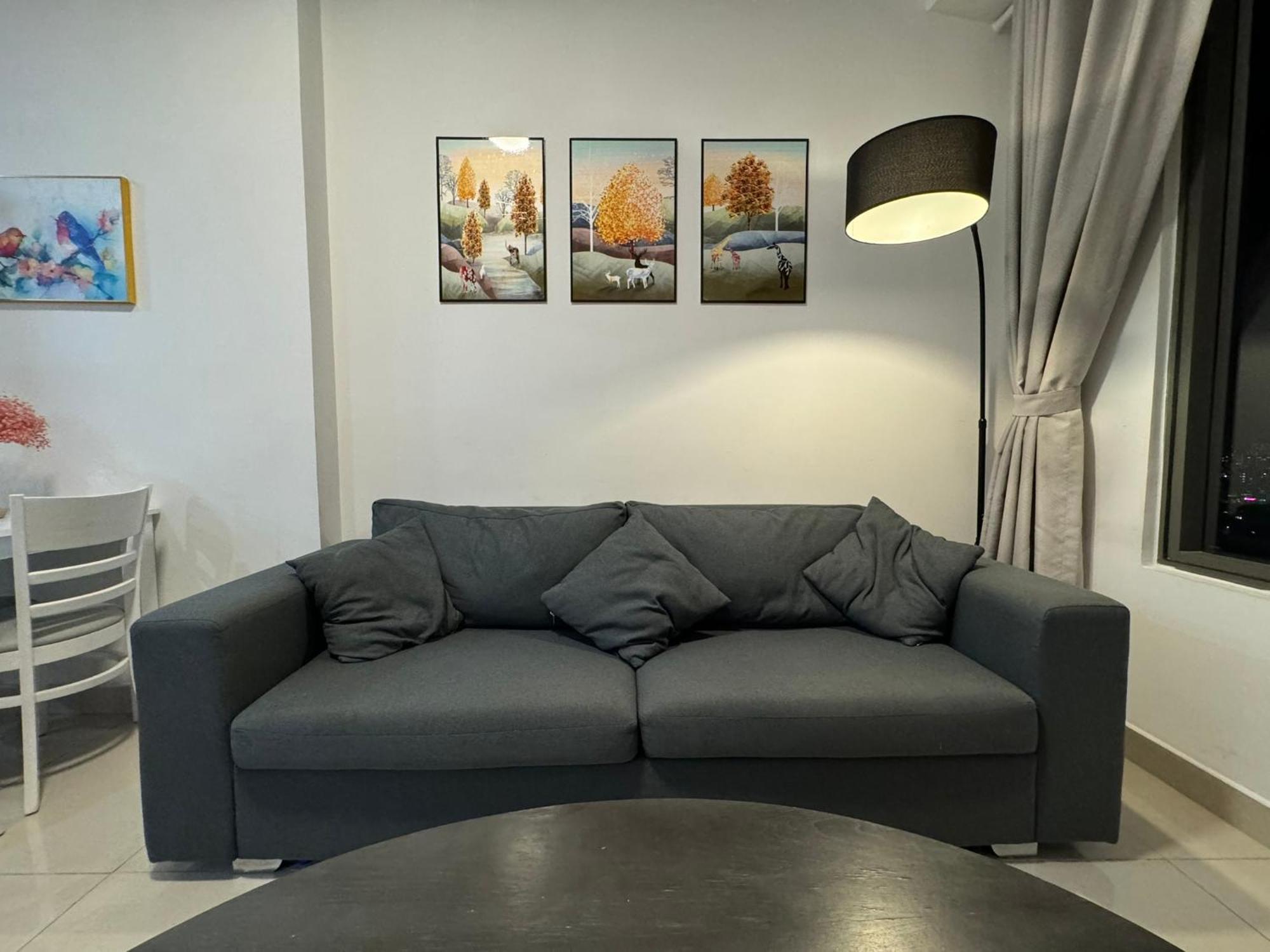 Rivergate Apartment