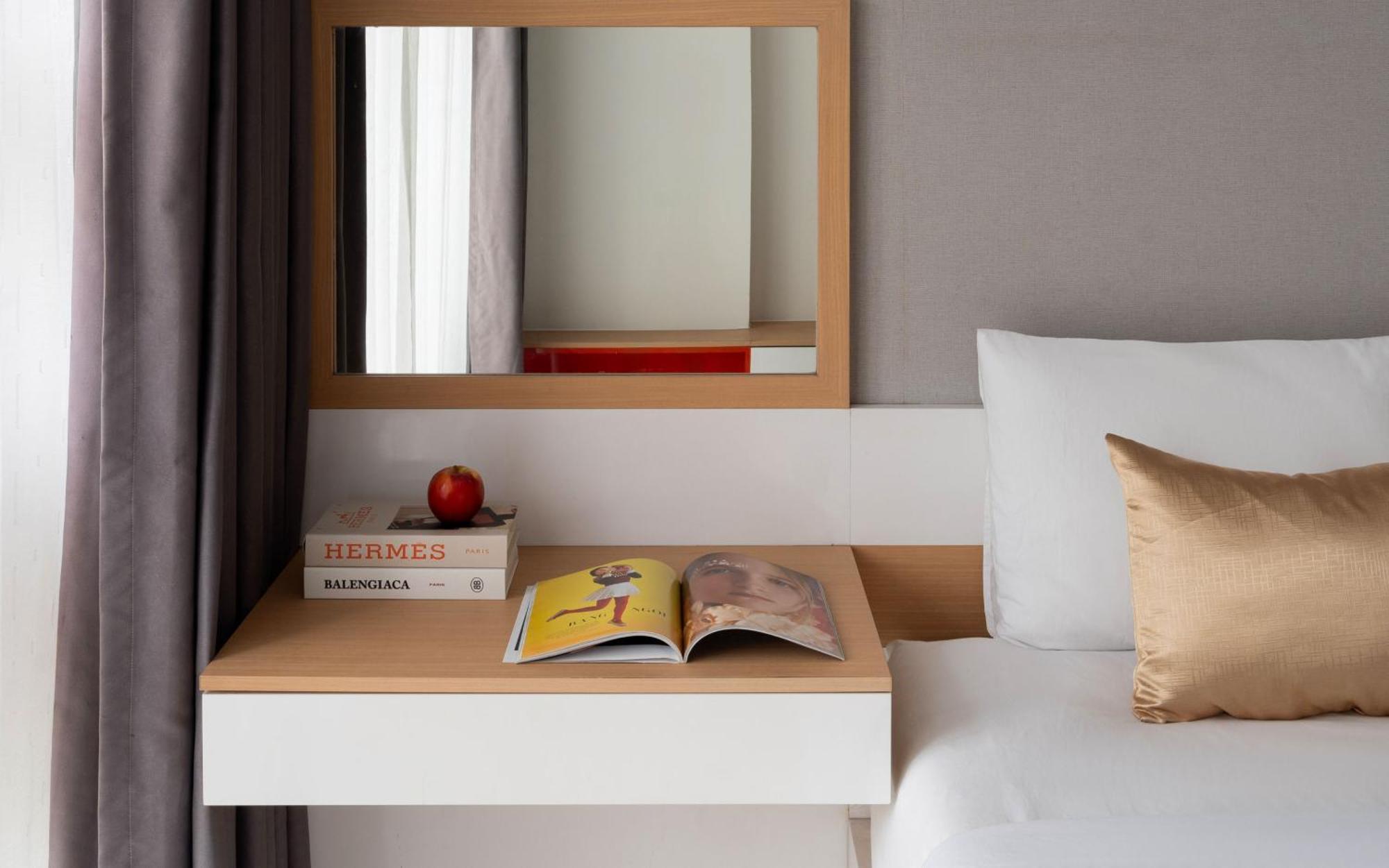Luxstay Tan Son Nhat Airport Sky Center Apartment Ho Chi Minh City