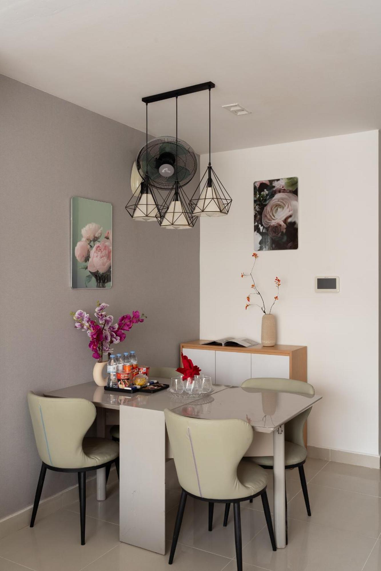Luxstay Tan Son Nhat Airport Sky Center *