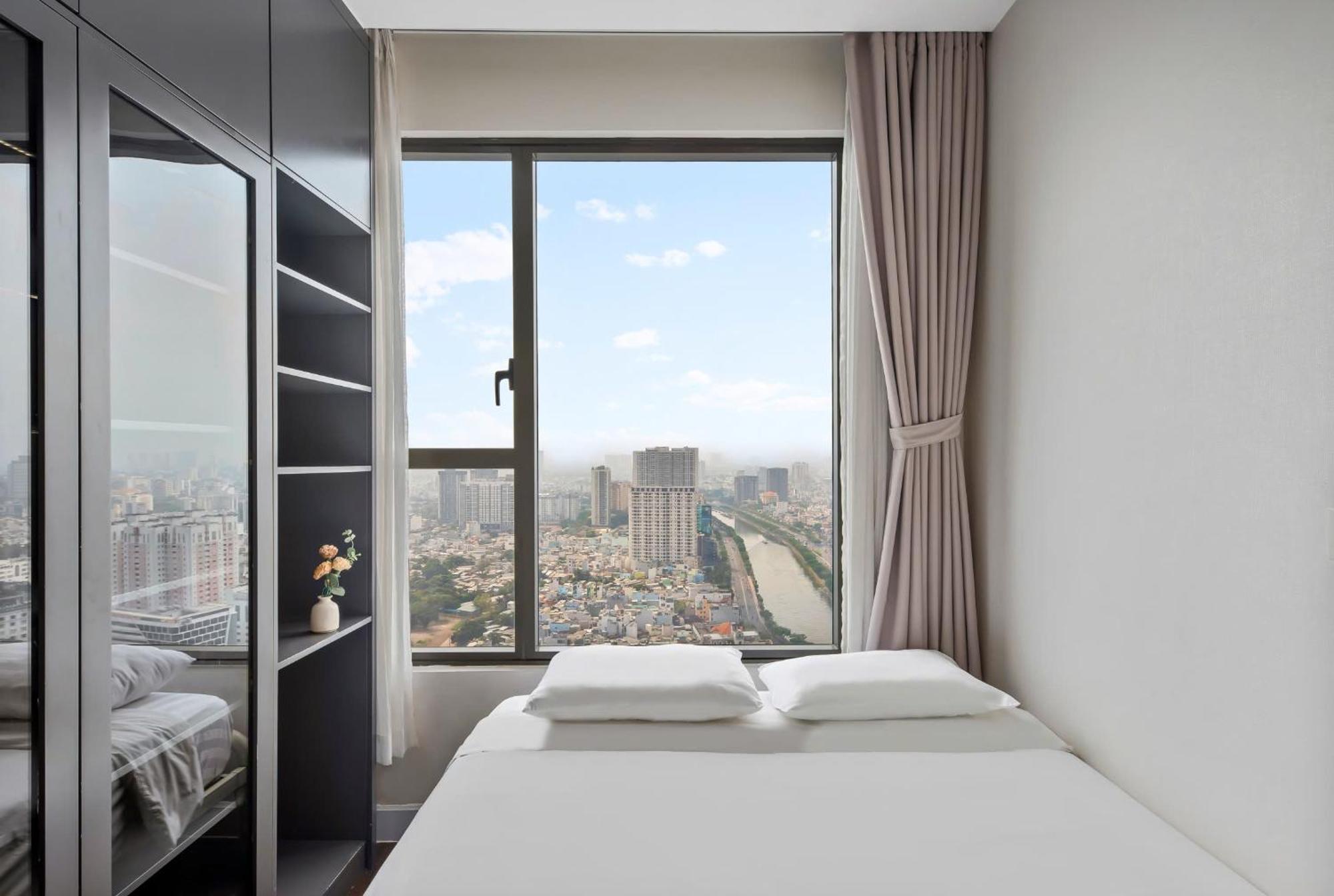 Service By Me In River Gate Building Apartment Ho Chi Minh City
