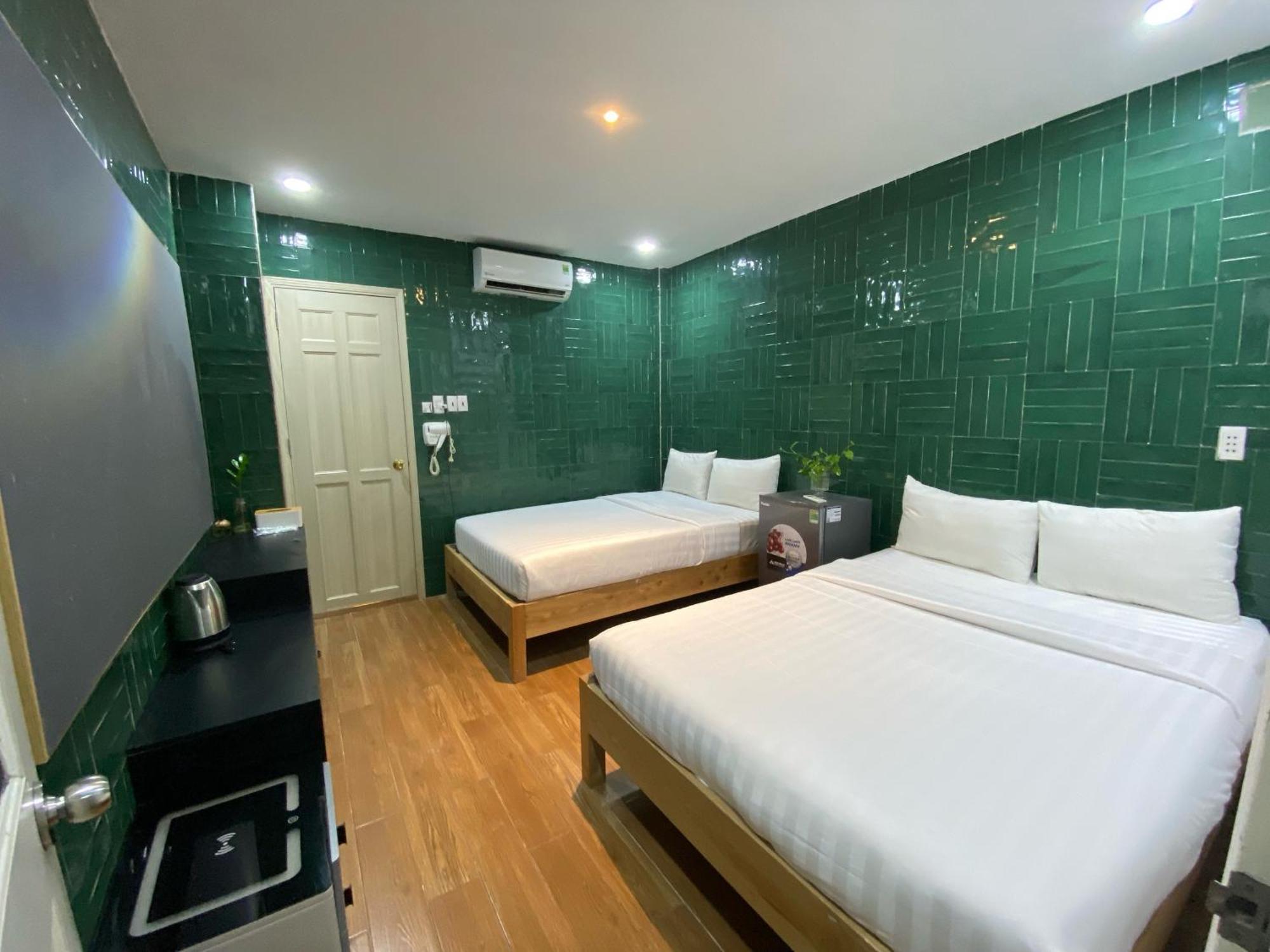 Hotel Meow & Cafe 2