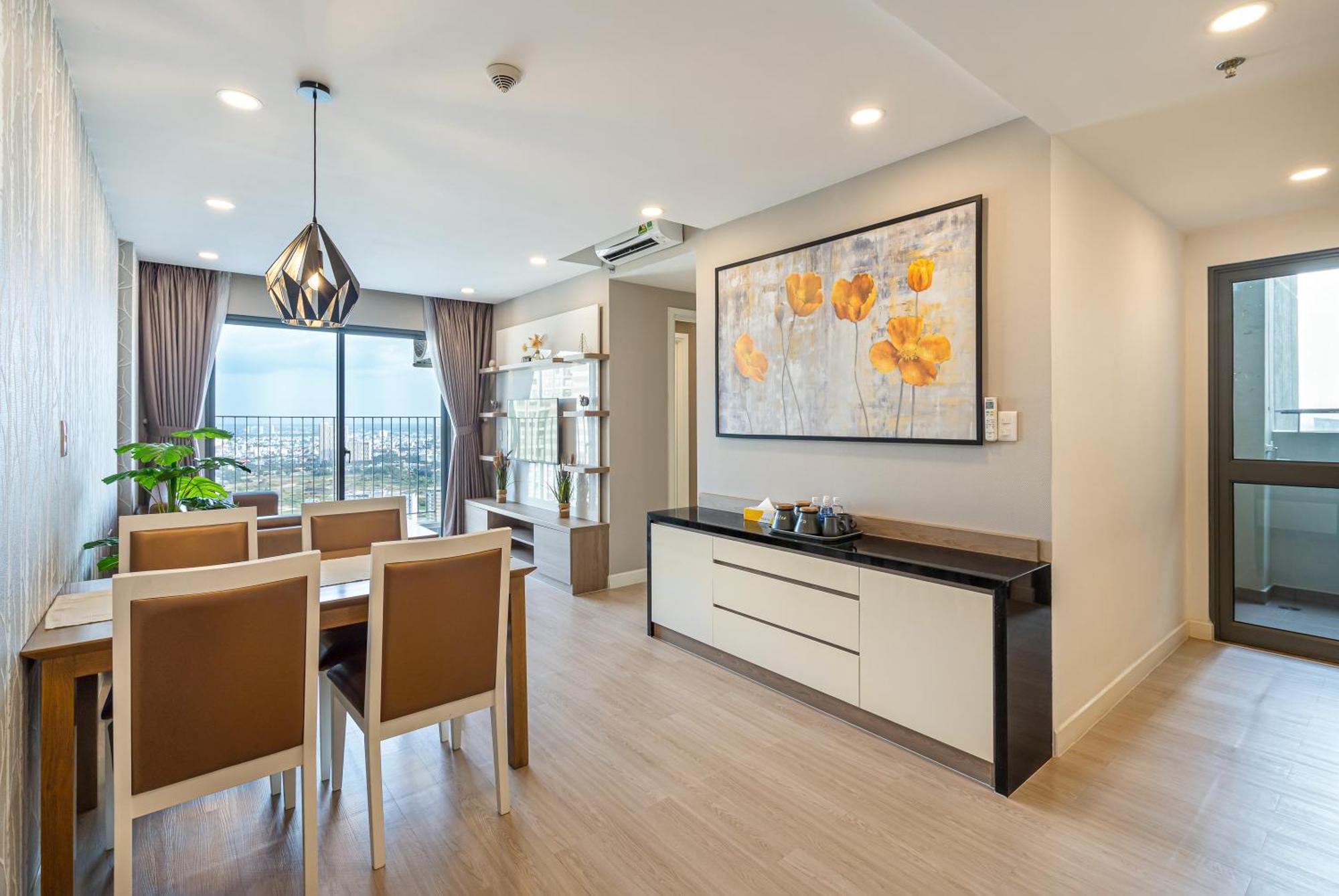 Signature Apollo 2br 4* Ho Chi Minh City