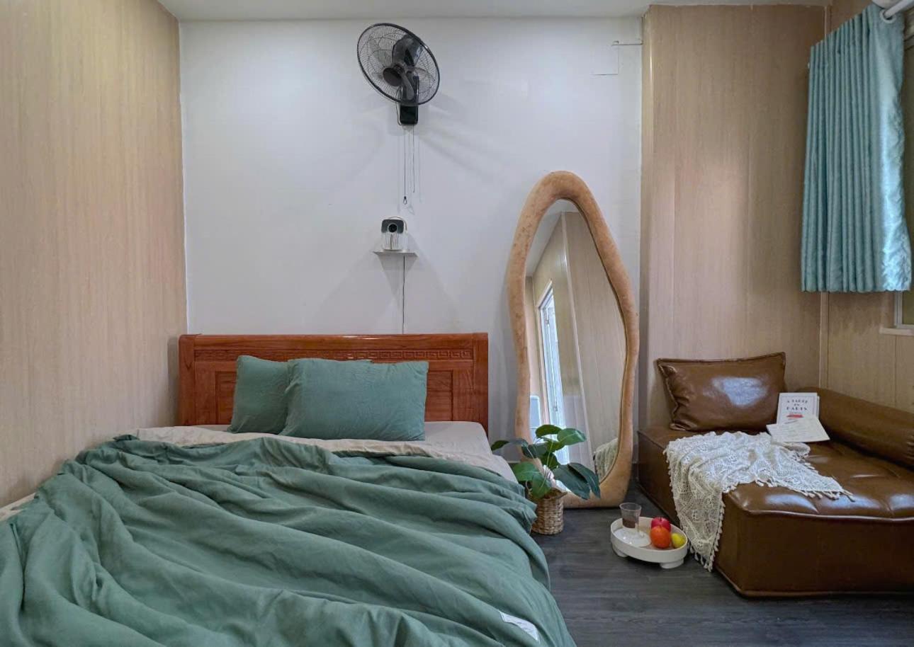 Meow & Cafe 2 Ho Chi Minh City