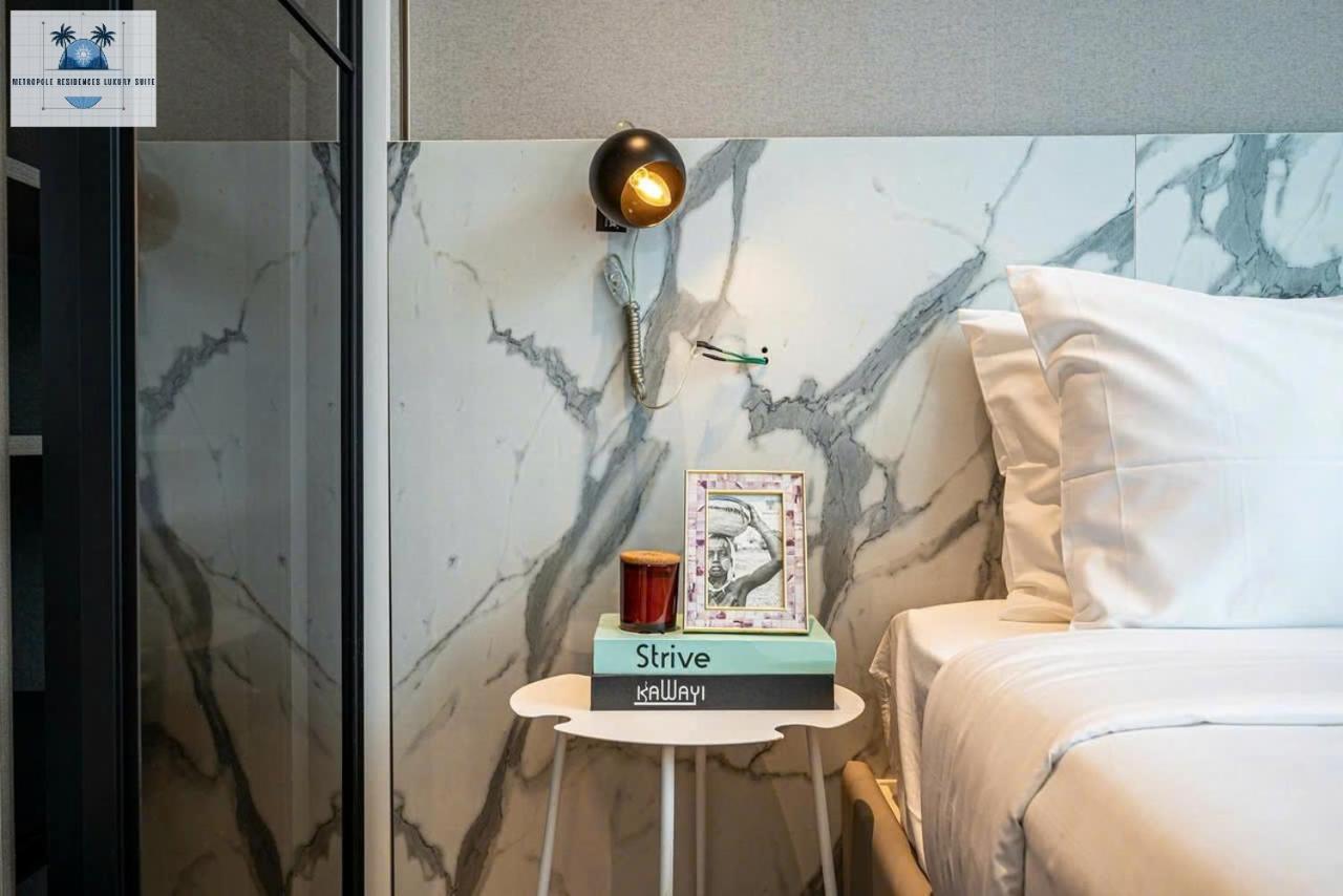 Metropole Residences Luxury Suite