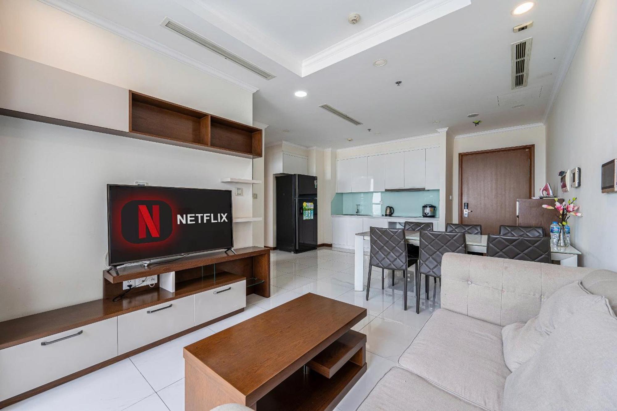 Vinhomes Landmark Luxury Since 2025 Apartment