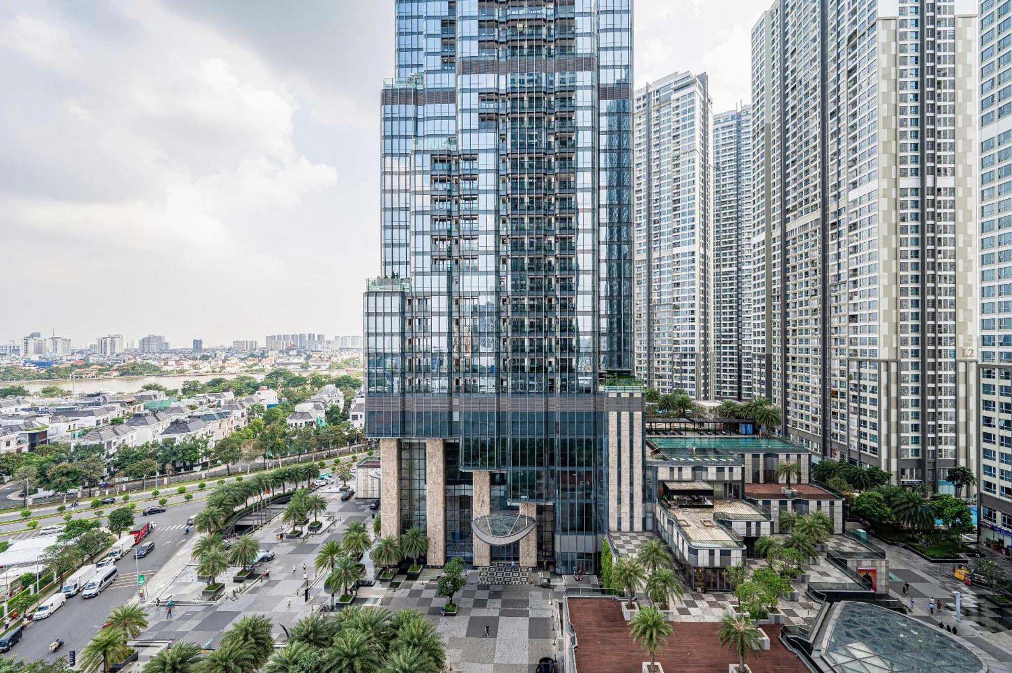 Vinhomes Landmark Luxury Since 2025 Apartment *